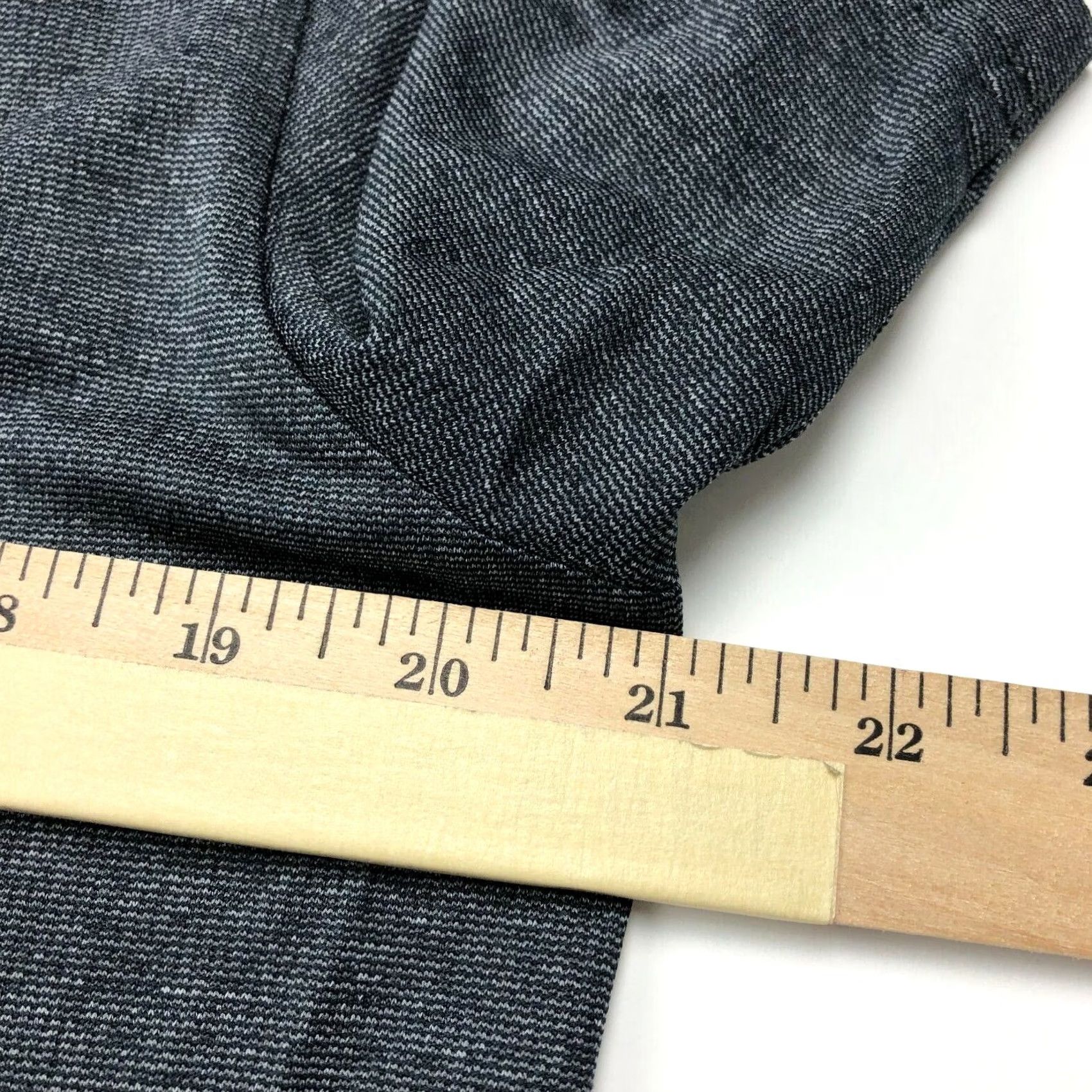 TravisMathew Travis Mathew Polo Shirt Mens Golf Short Sleeve Button LOGO PATCH Gray L Regular Short Sleeve Polo Shirt Mens Golf Logo Patch Gray Size US L / EU 52-54 / 3 - 4 Thumbnail