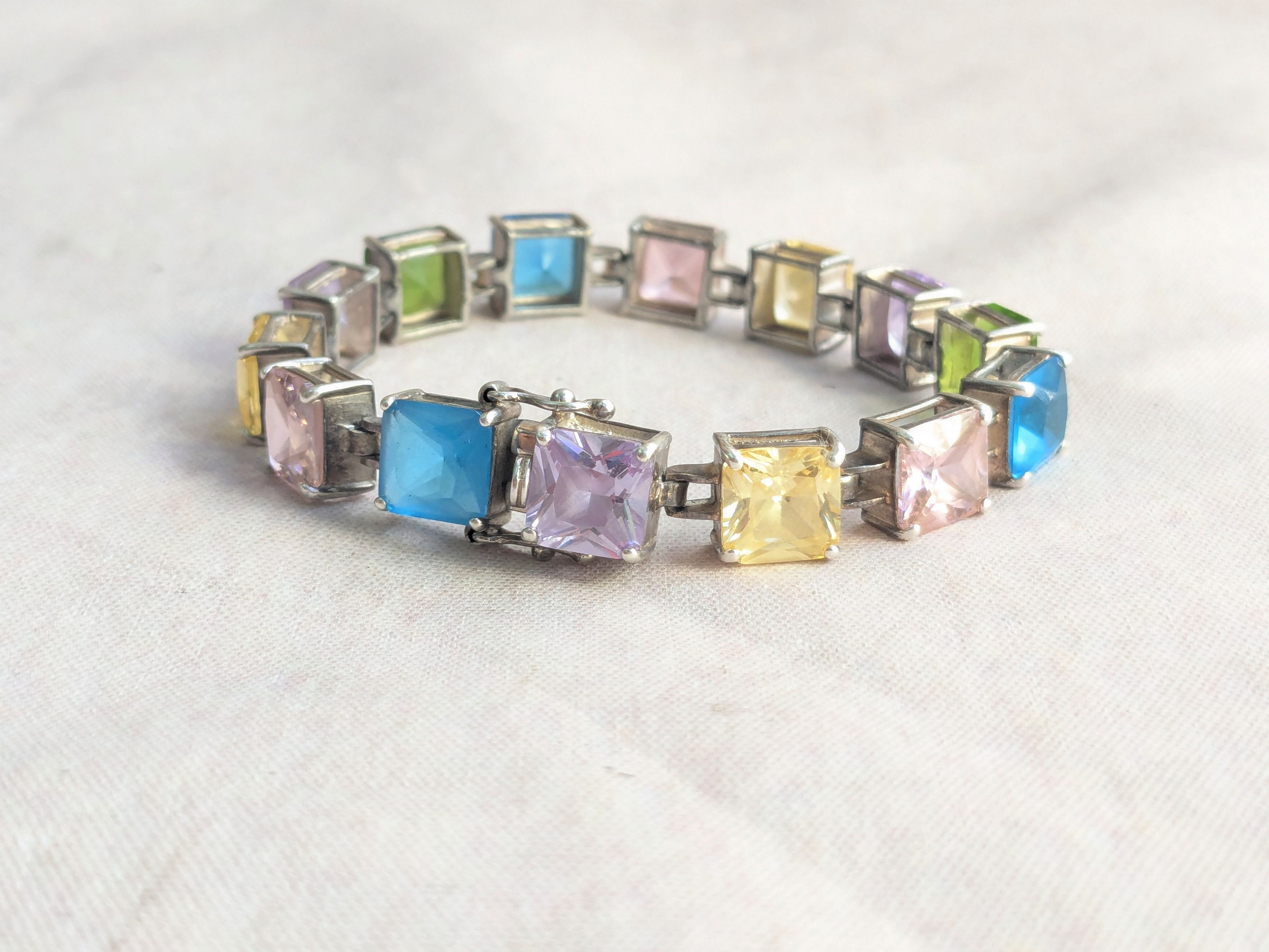Sterling Silver Sterling Silver Tennis Bracelet Rainbow Square 7.5" Y2K Size ONE SIZE - 1 Thumbnail