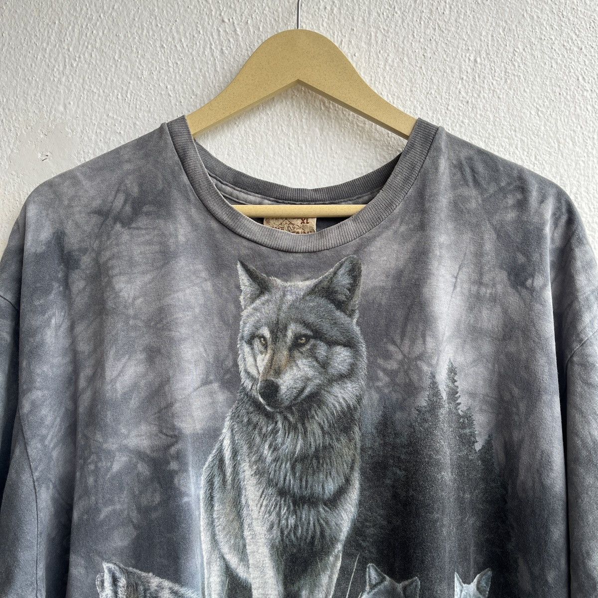 The Mountain Vintage The Mountain Jeremy Paul Overprint Fox TShirt Size US XL / EU 56 / 4 - 19 Thumbnail