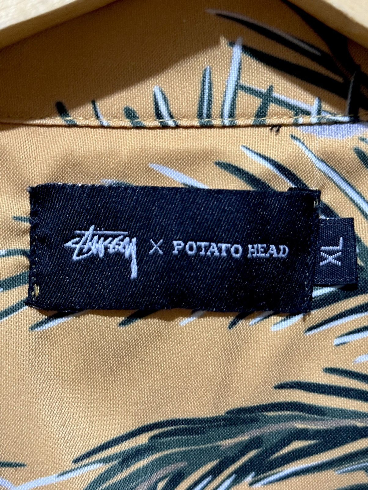 Stussy Stussy x Potato Head “Mount Agung” Hawaiiaan Shirt Yellow Size US XL / EU 56 / 4 - 3 Thumbnail