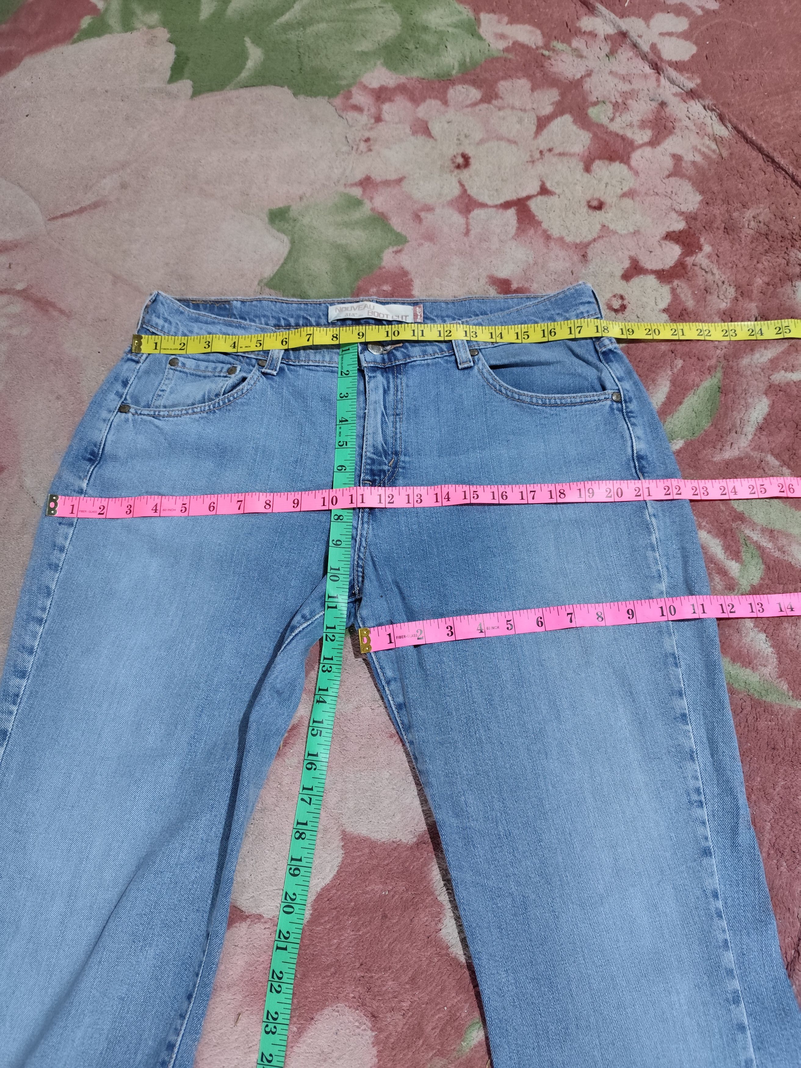 Levi's × Levi's Vintage Clothing Levi's Vintage Jeans Nouveau Bootcut J010 Size 36" / US 14 / IT 50 - 19 Thumbnail