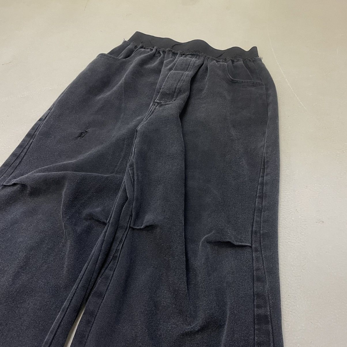 Raf Simons Raf Simons AW2022 baggy jeans Size US 32 / EU 48 - 2 Thumbnail