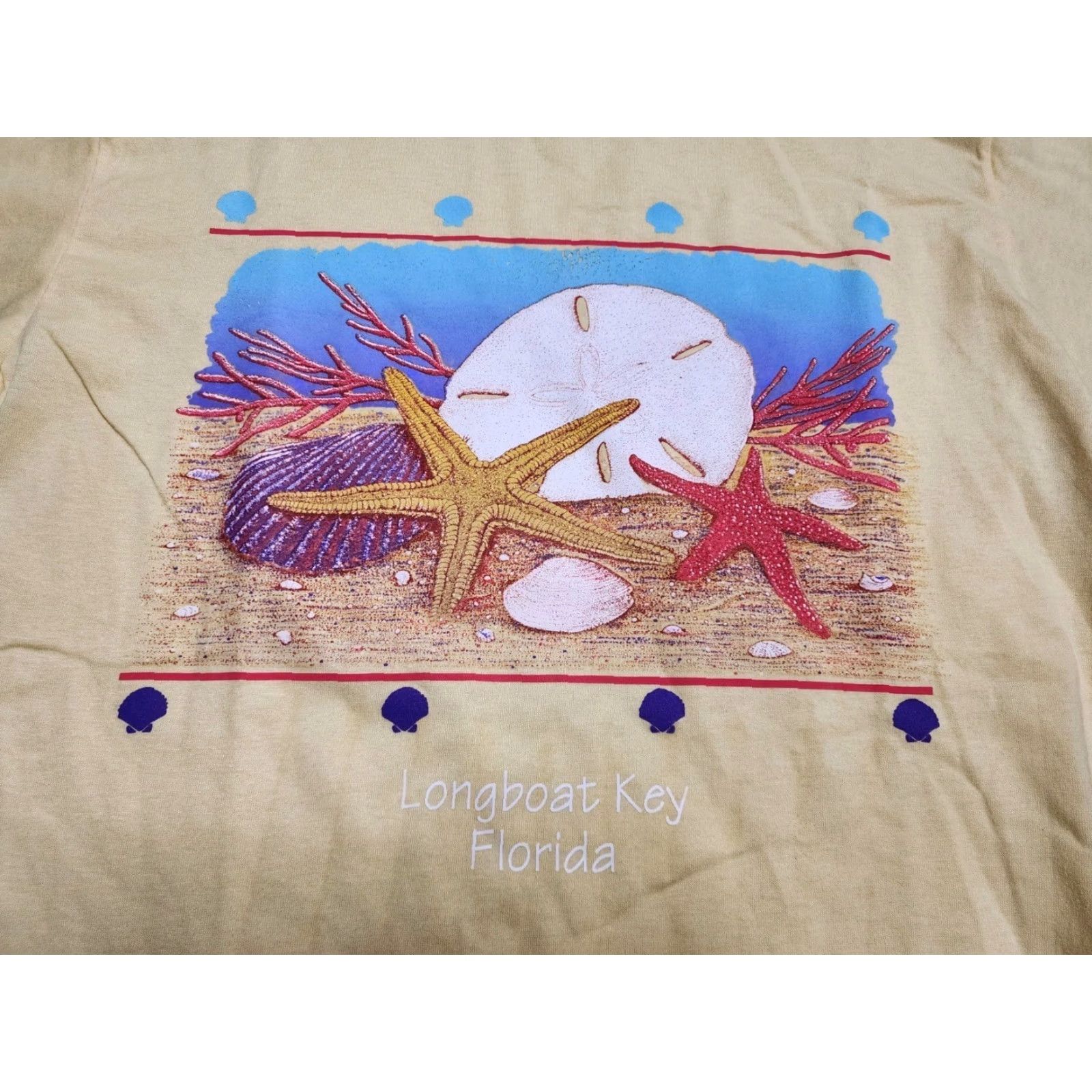 Vintage VINTAGE Lexington T-Shirt Shirt Unisex Adults L Yellow 80s 90s Seashells Travel Souvenir Longboat Key FL Size US L / EU 52-54 / 3 - 2 Thumbnail