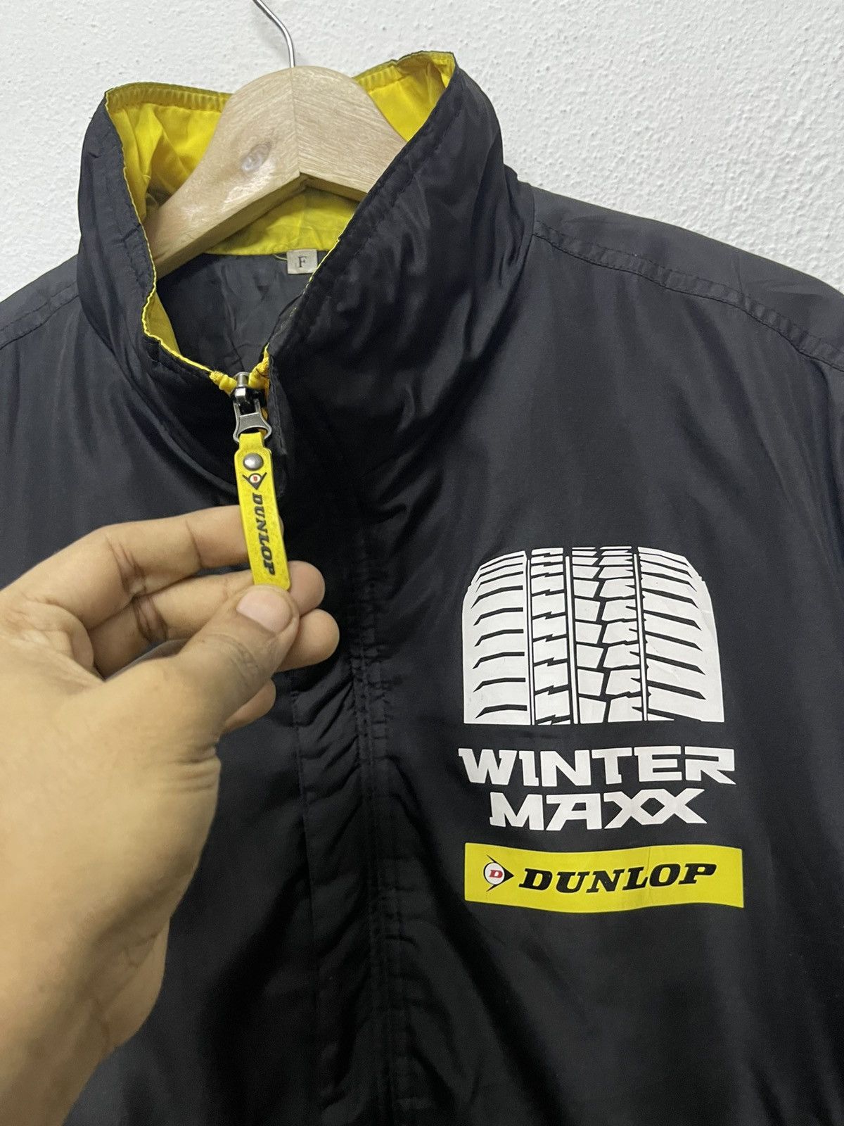 Dunlop 2000s DUNLOP WINTER MAXX LIGHT JACKET Size US L / EU 52-54 / 3 - 8 Thumbnail