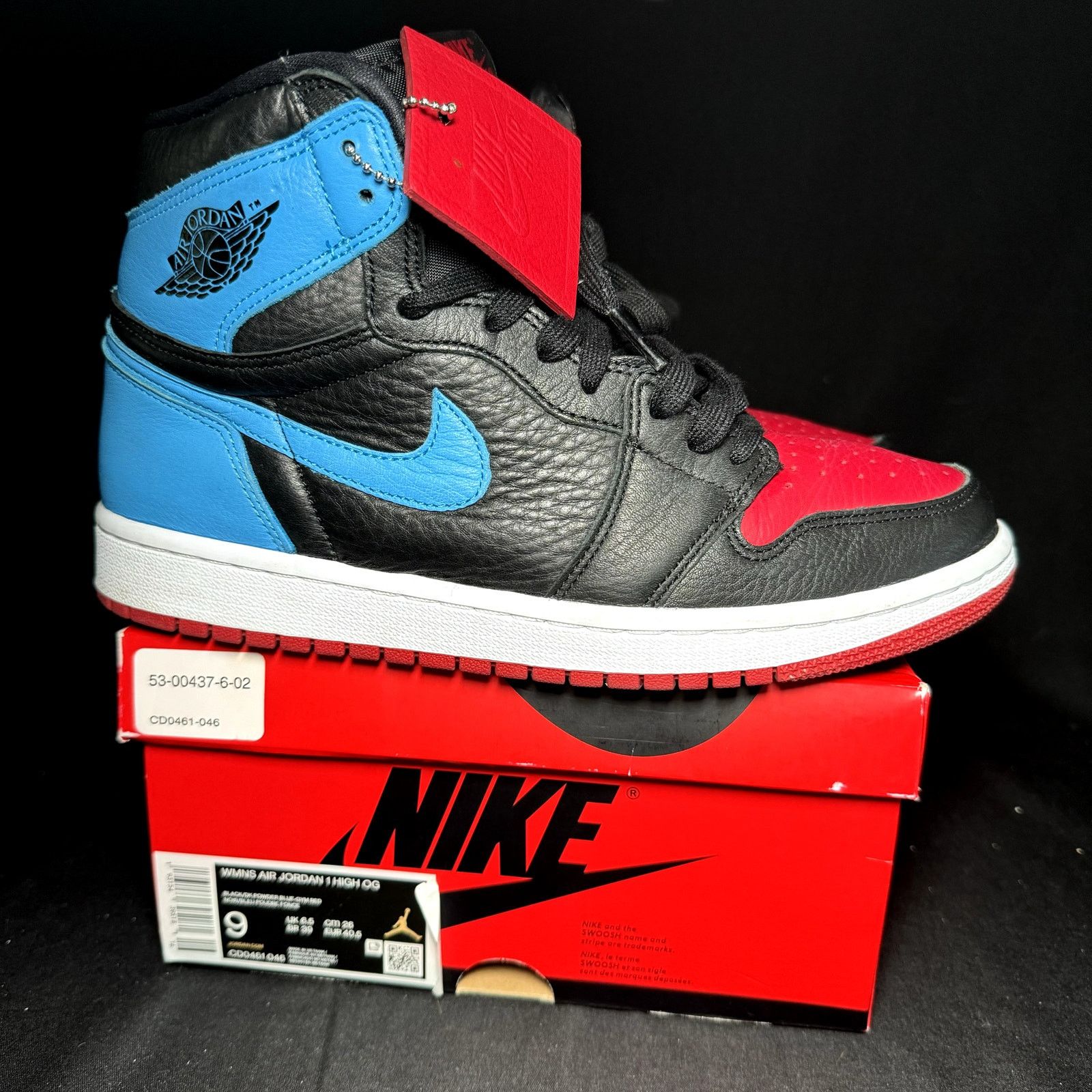 Jordan Brand × Nike Nike Air Jordan 1 High OG NC to Chi - Size 9 - Women's Shoes Size US 9 / IT 39 - 1 Thumbnail