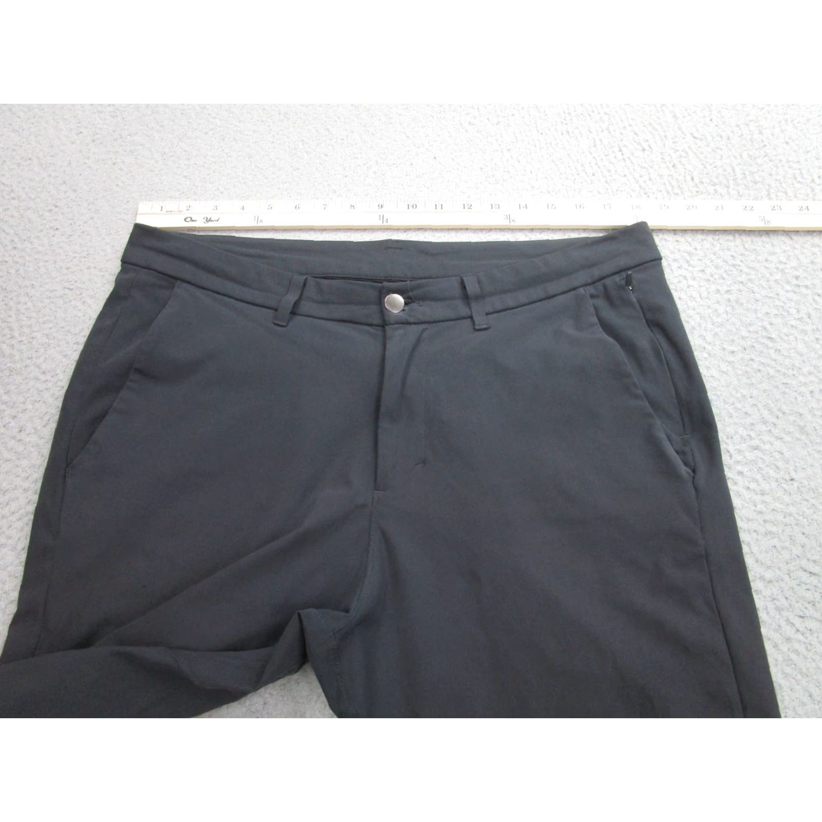 Lululemon Lululemon Pants Mens 34 Gray Slim Fit Stretch Chino Dress Golf Tear Flaw Size US 34 / EU 50 - 6 Thumbnail