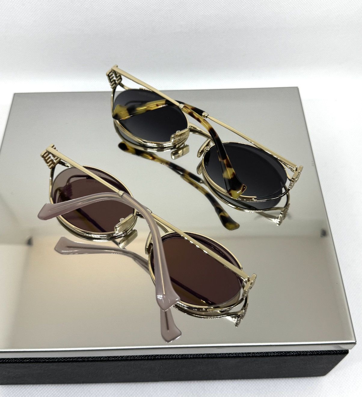 Miu Miu NEW Miu Miu sunglasses SMU 52YS ZVN-20F Size ONE SIZE - 3 Thumbnail