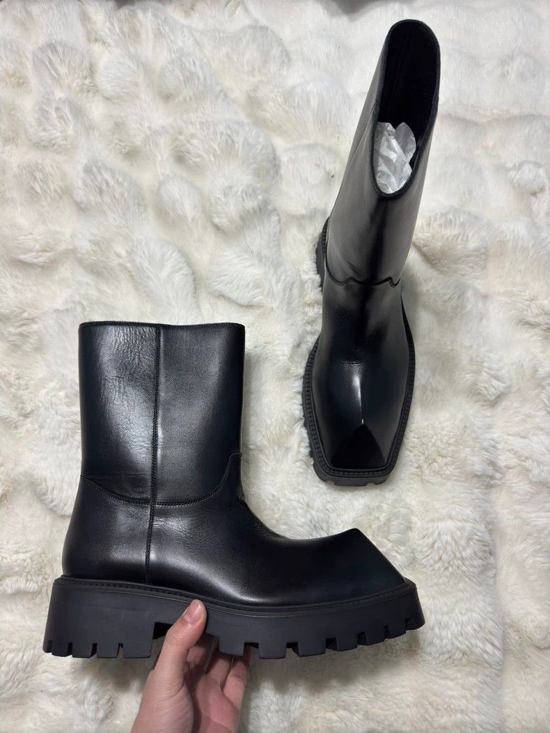 Balenciaga Balenciaga Rhinoceros boots Size US 8 / EU 41 - 2 Thumbnail