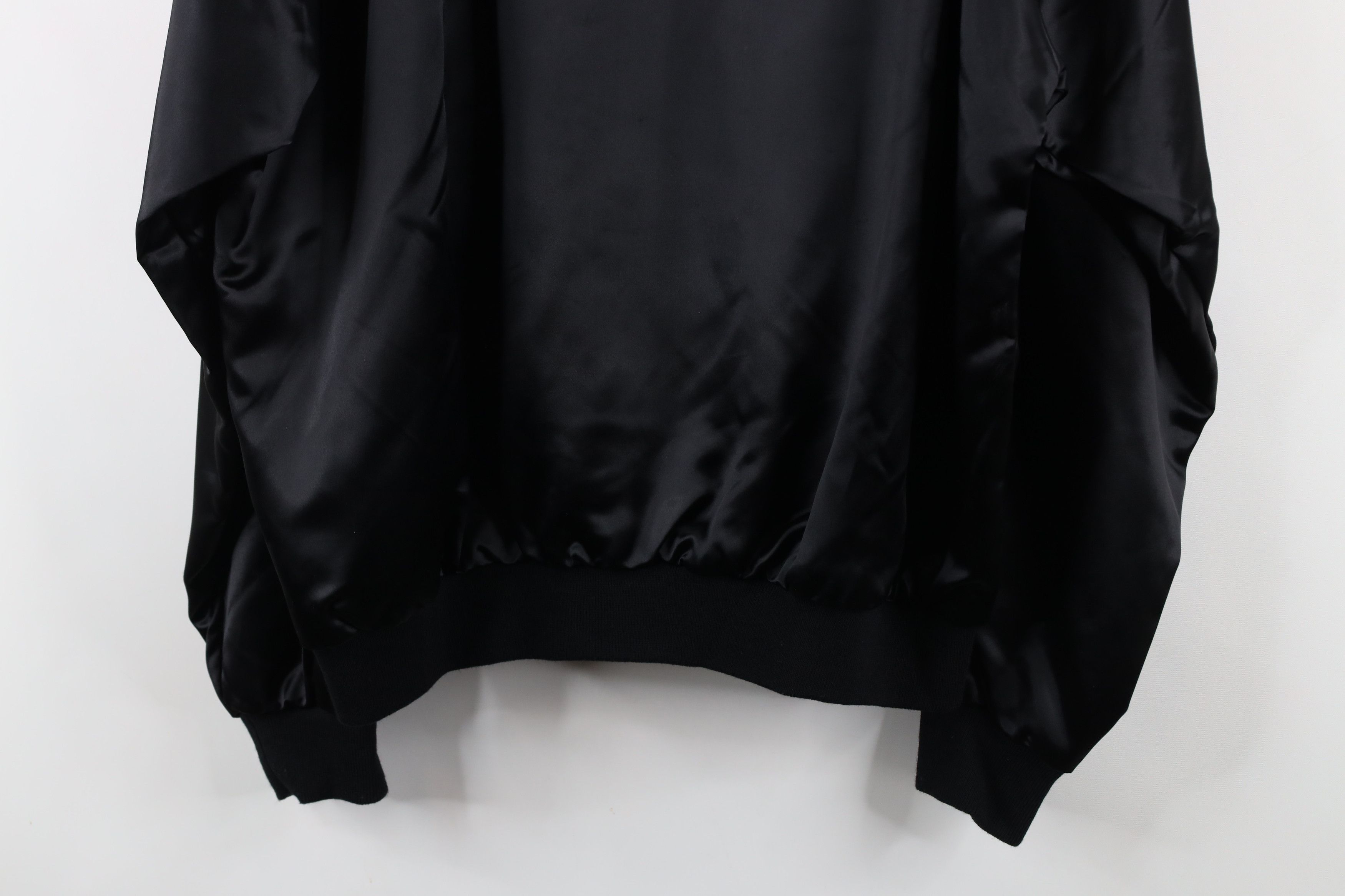 Vintage Vintage 90s Hotel Casino Las Vegas Satin Bomber Jacket USA Size US L / EU 52-54 / 3 - 15 Thumbnail