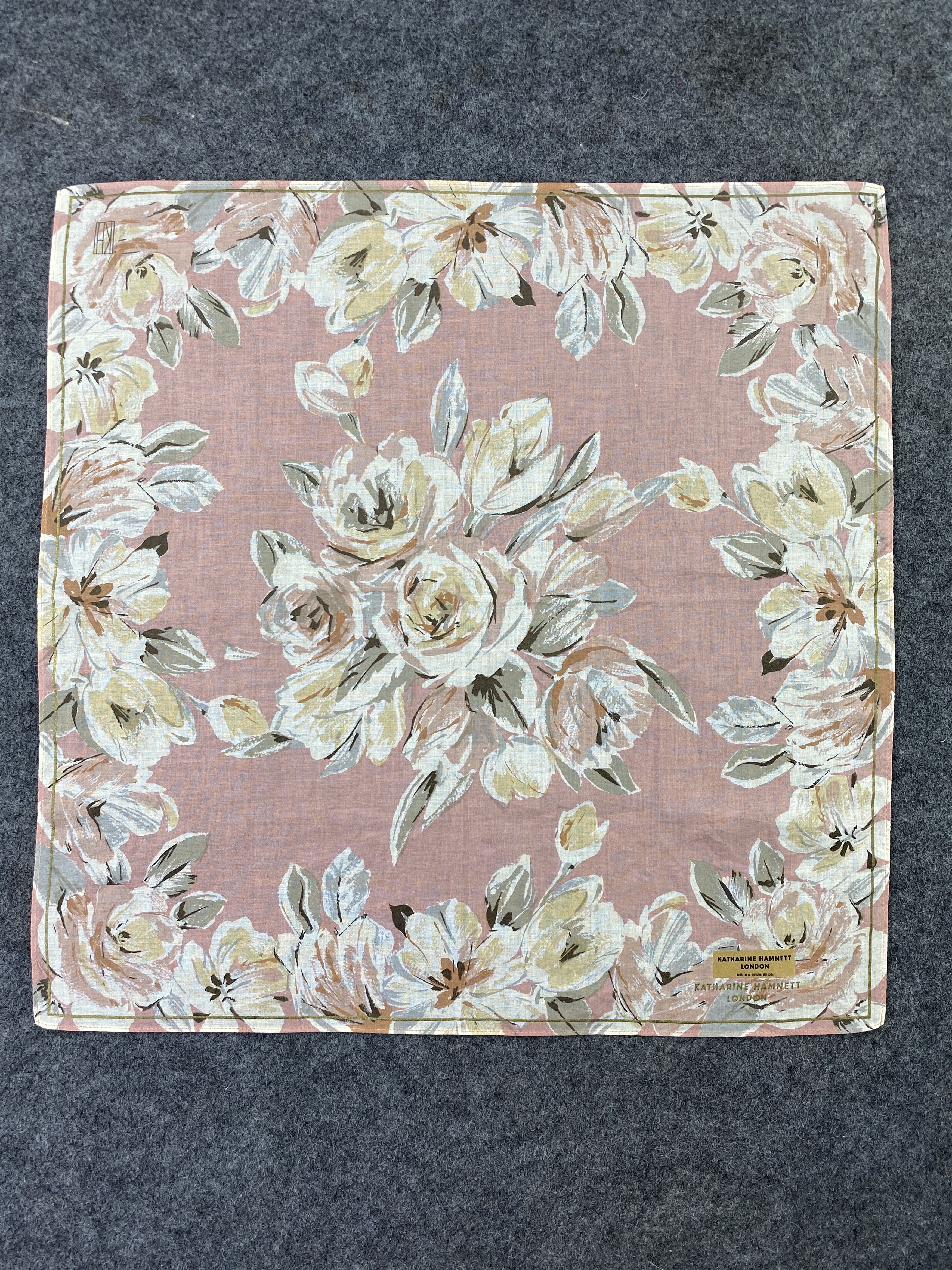 Katharine Hamnett London Katharine Hamnett Handkerchief / Bandana / Neckerchief-B244 Size ONE SIZE - 3 Thumbnail