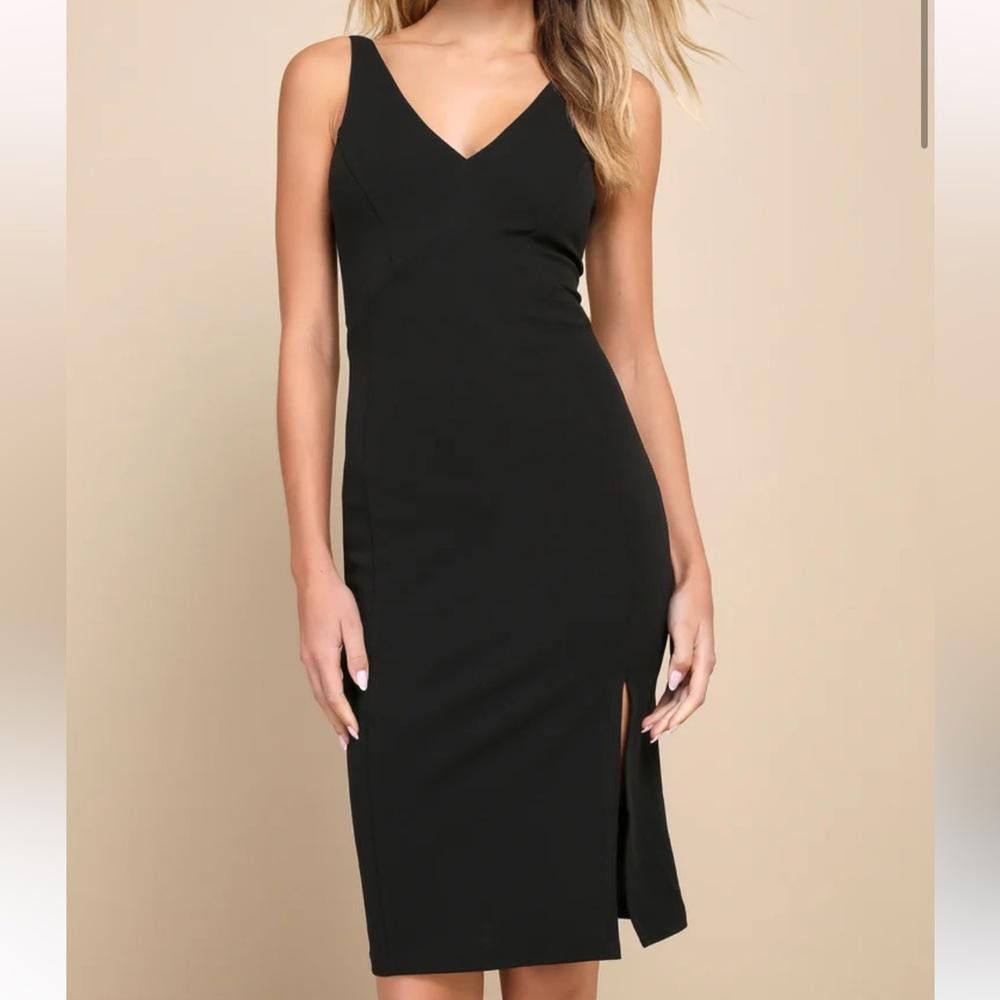 Lulus Lulus l NWT Iconic Moment Black Bodycon Midi Dress Medium Size M / US 6-8 / IT 42-44 - 1 Thumbnail