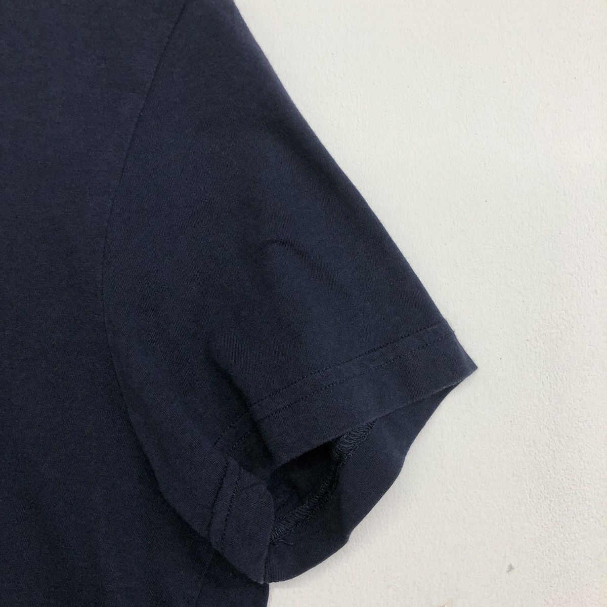 Prada Prada V Neck Plain T-shirt Size US S / EU 44-46 / 1 - 6 Thumbnail