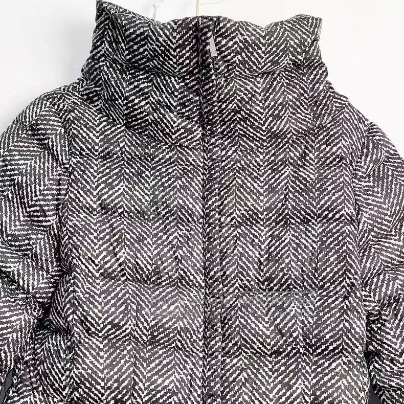 Max Mara Black and White Texture Puffer Jacket
