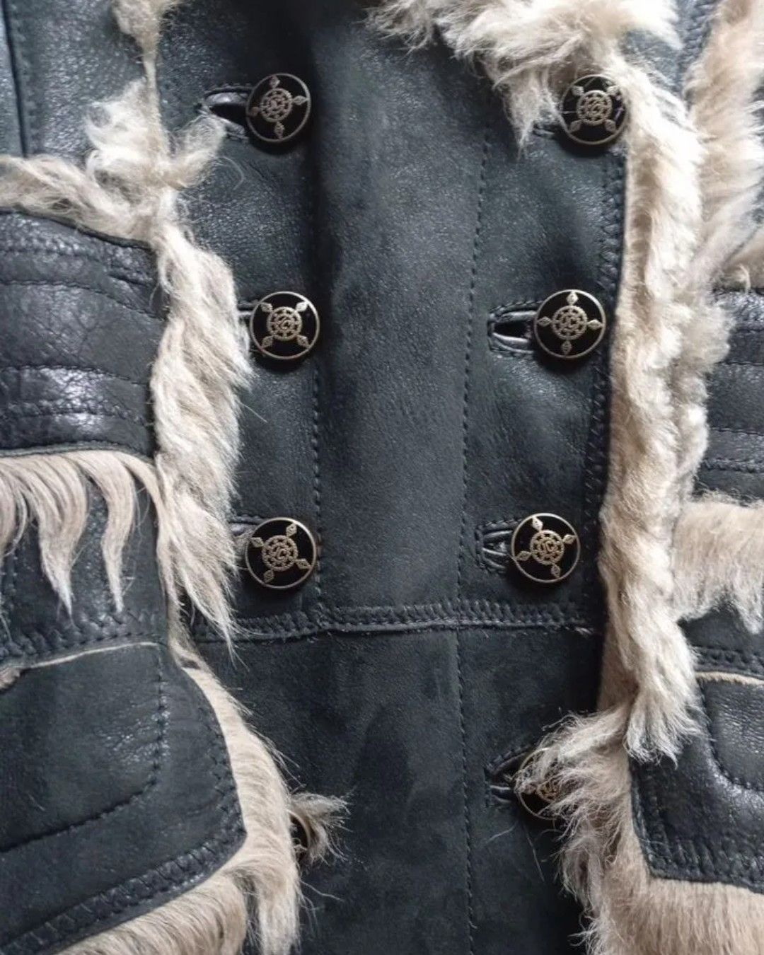 Roberto Cavalli DOUBLE BREASTED SHEARLING LEATHER HEAVY COAT Size L / US 10 / IT 46 - 3 Thumbnail