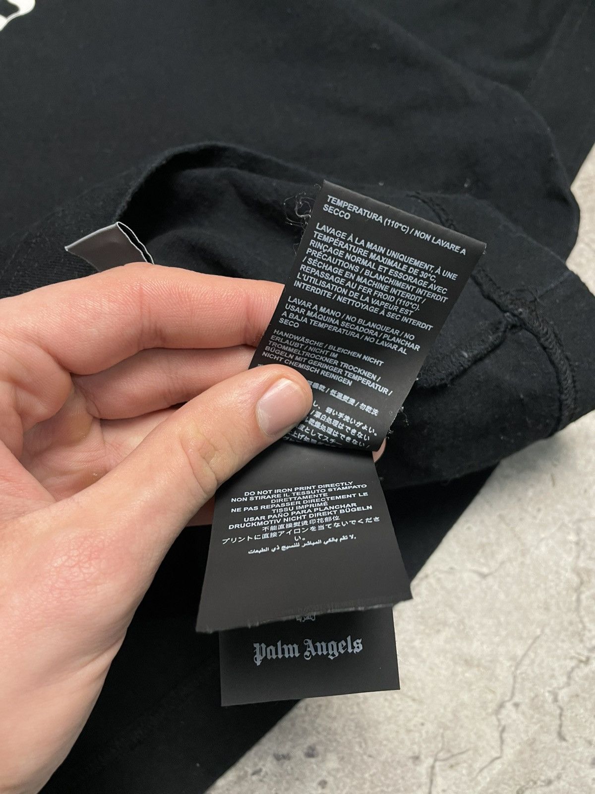 Palm Angels Palm Angels Paris Sprayed Logo T-shirt Size US M / EU 48-50 / 2 - 8 Thumbnail