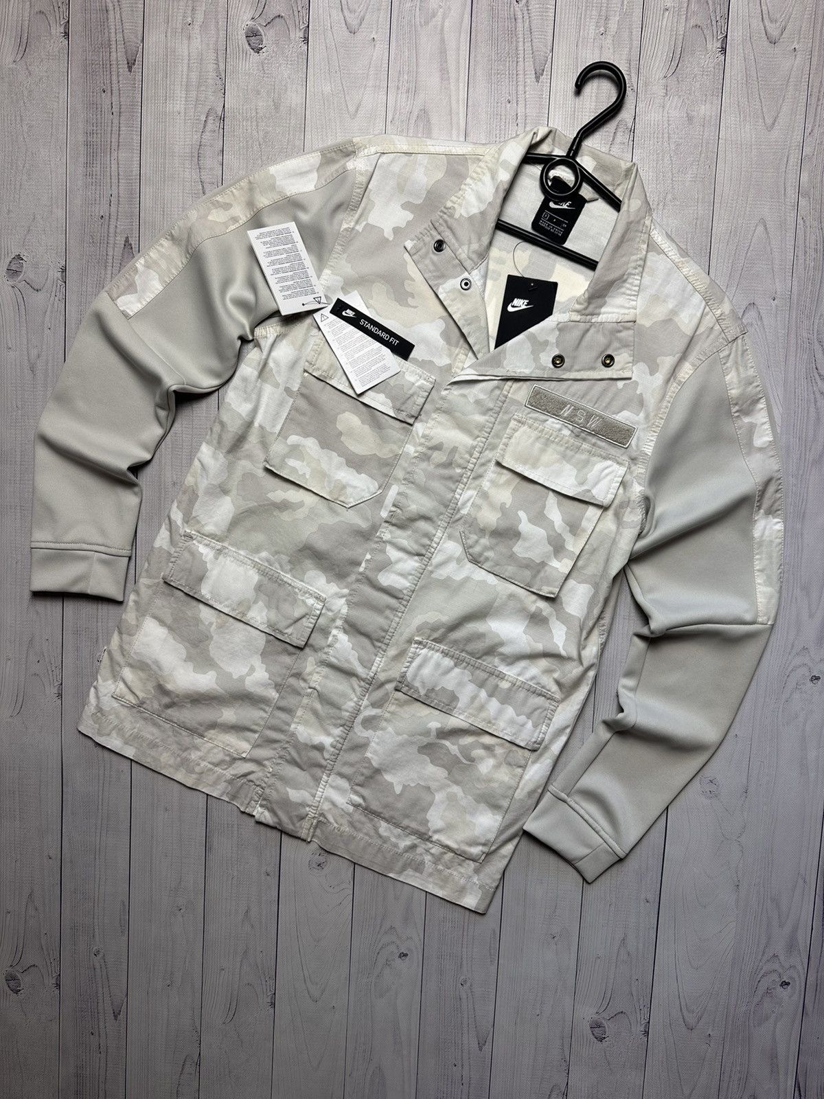 Nike × Vintage Nike NSW jacket overshot camo white box logo size S/M Size US S / EU 44-46 / 1 - 2 Thumbnail