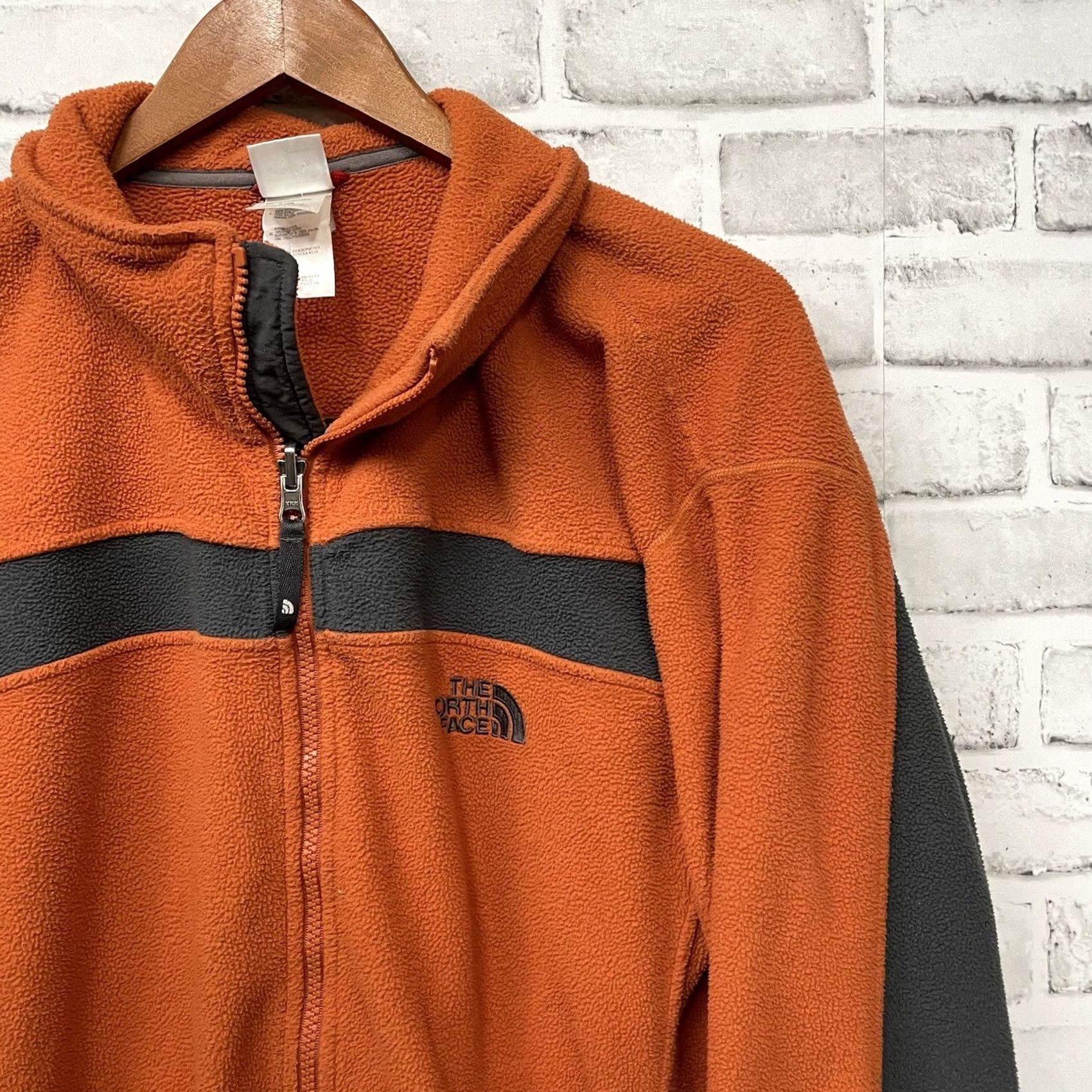 The North Face The North Face Jacket Mens Size L Zip-Up Polyester Orange Burnt Orange Windbreaker Size US L / EU 52-54 / 3 - 2 Thumbnail