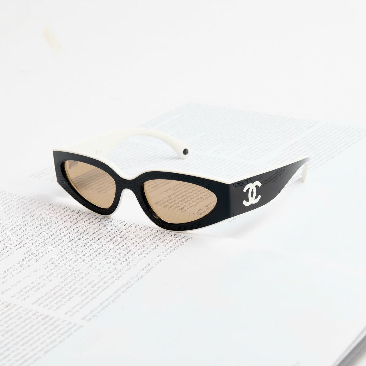 Chanel CHANEL 0CH6056 165653 SUNGLASSES Size ONE SIZE - 1 Thumbnail
