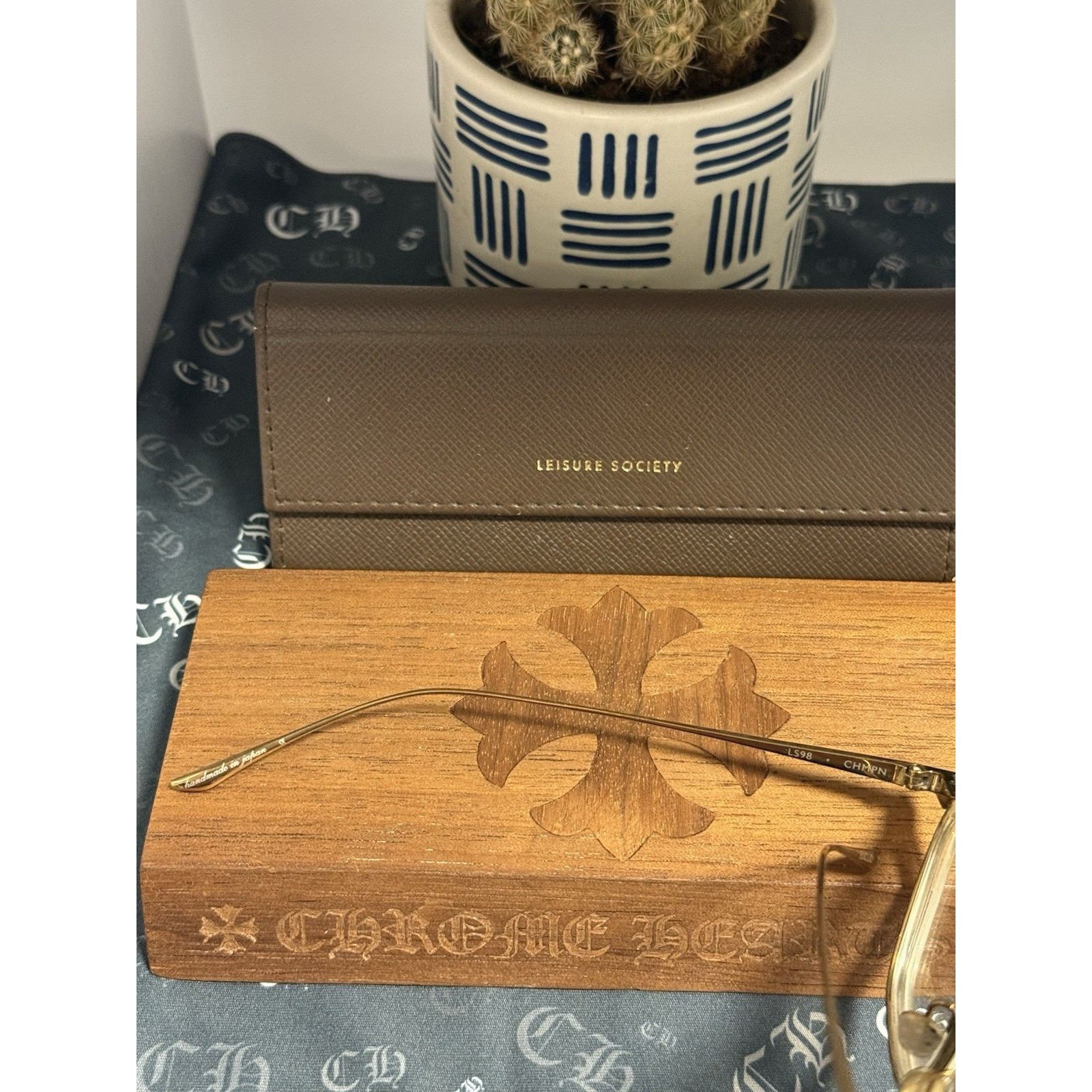 Leisure Society Leisure Society LS98 Alhambra Champagne 12K Squared Glasses Size ONE SIZE - 3 Thumbnail