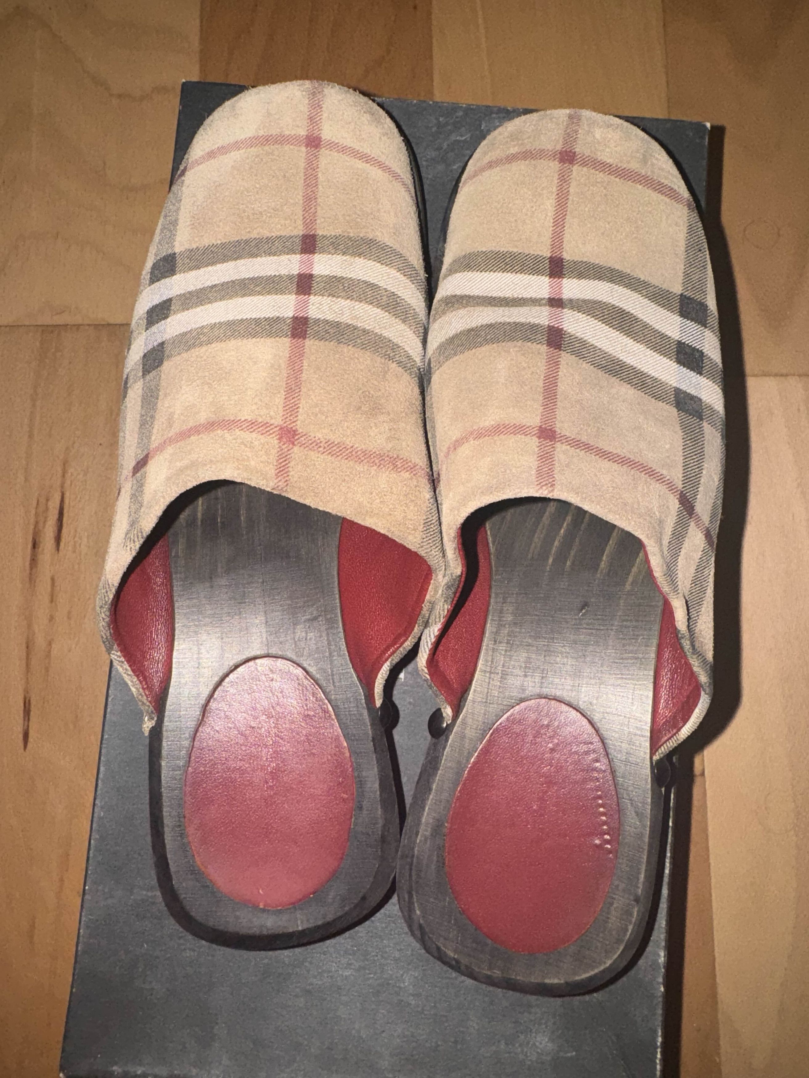 Burberry wooden clogs sales