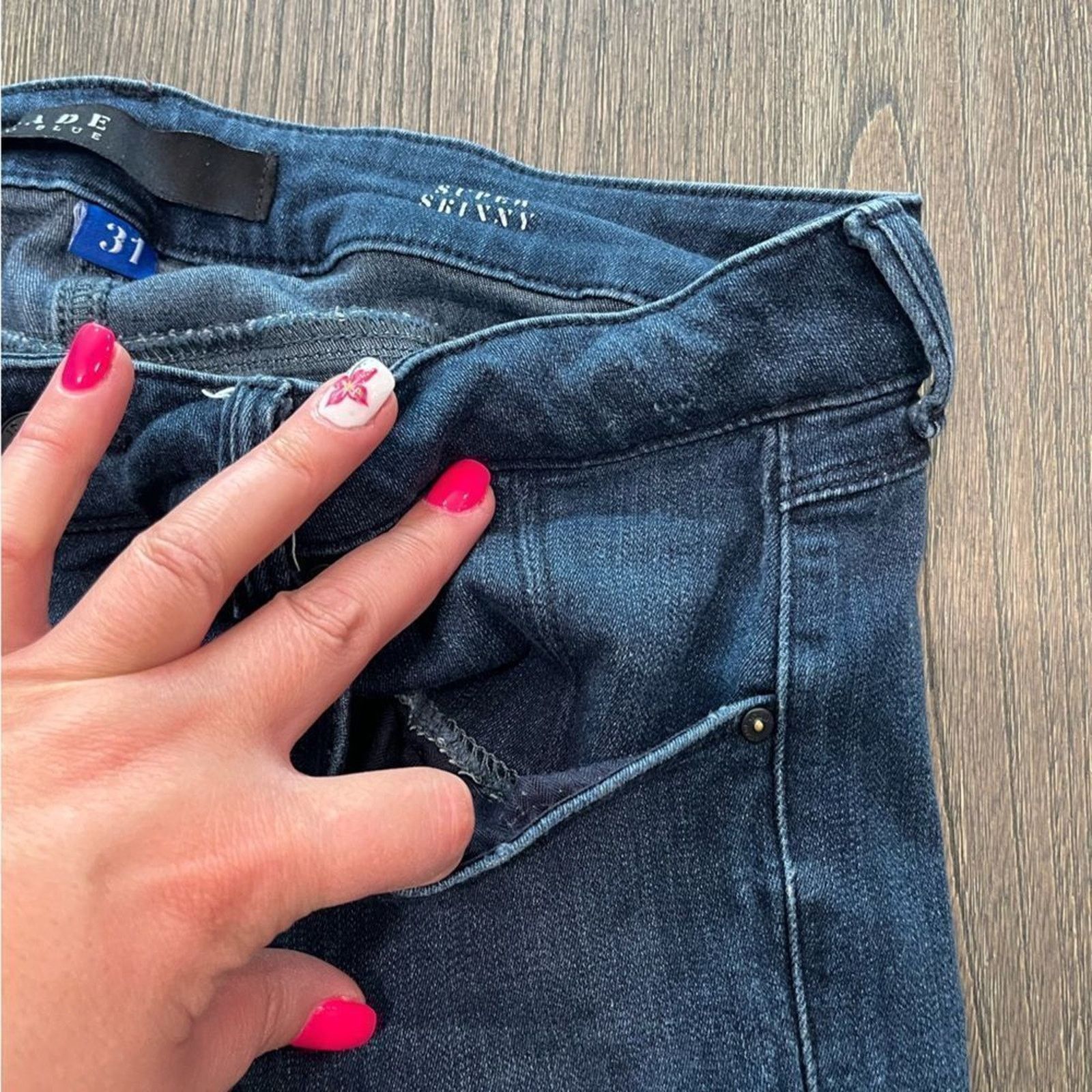 Vintage Fade to Blue Super Skinny Jeans Dark Wash Size 31 Size 31" - 12 Thumbnail