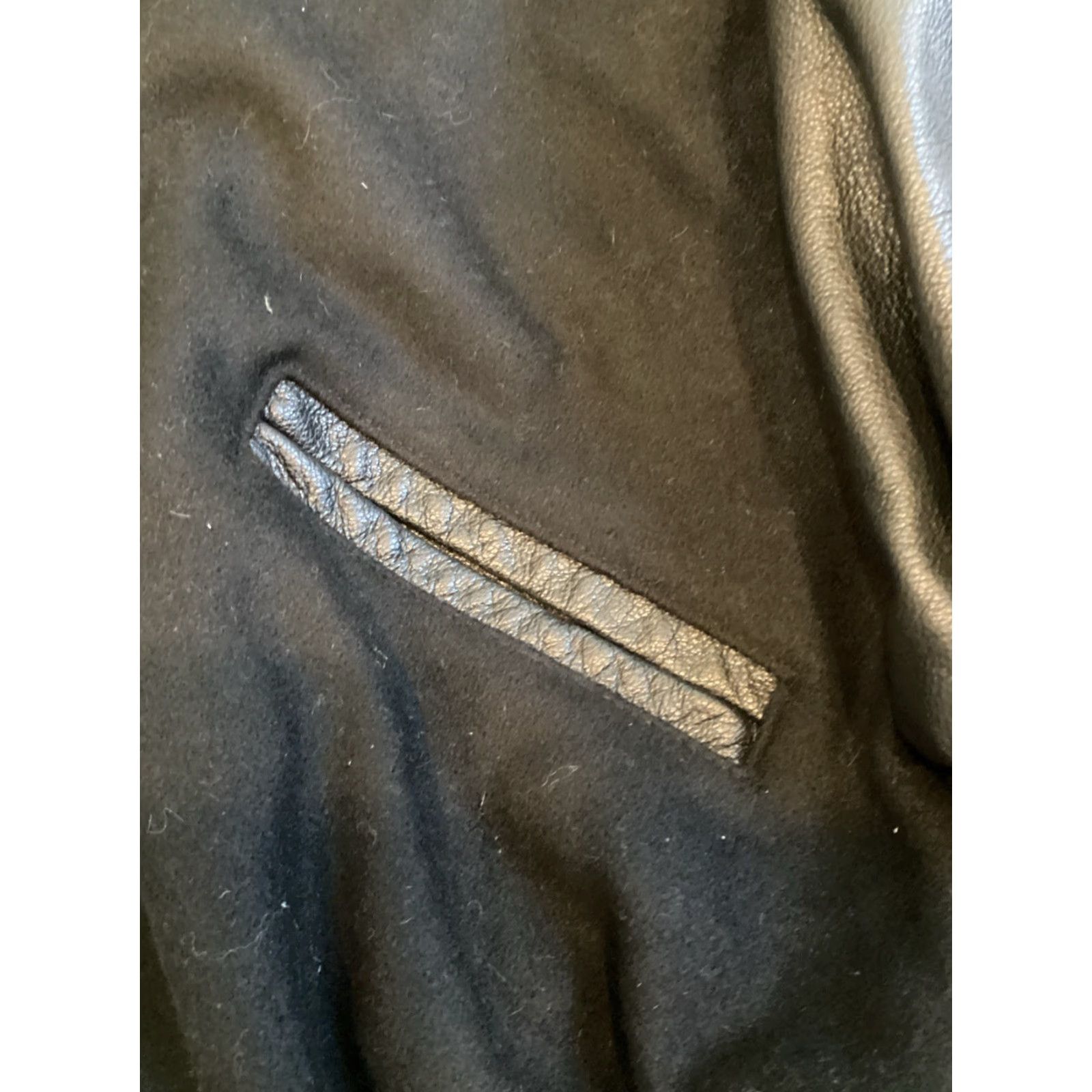 Vintage VINTAGE DeLong Wool & Leather Varsity Jacket - School | Black | Large | Mens Size US L / EU 52-54 / 3 - 5 Thumbnail