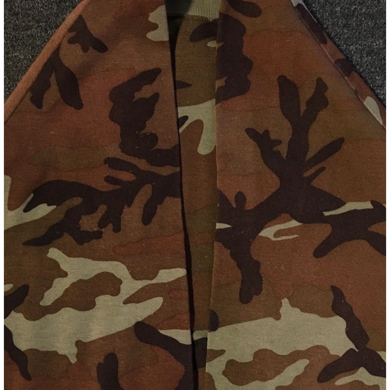 Vintage VINTAGE Duck Camo Hoodie M Brown 80s 90s Army Grunge Pullover Skate Distressed Sweatshirt Men Size M Size US M / EU 48-50 / 2 - 4 Thumbnail