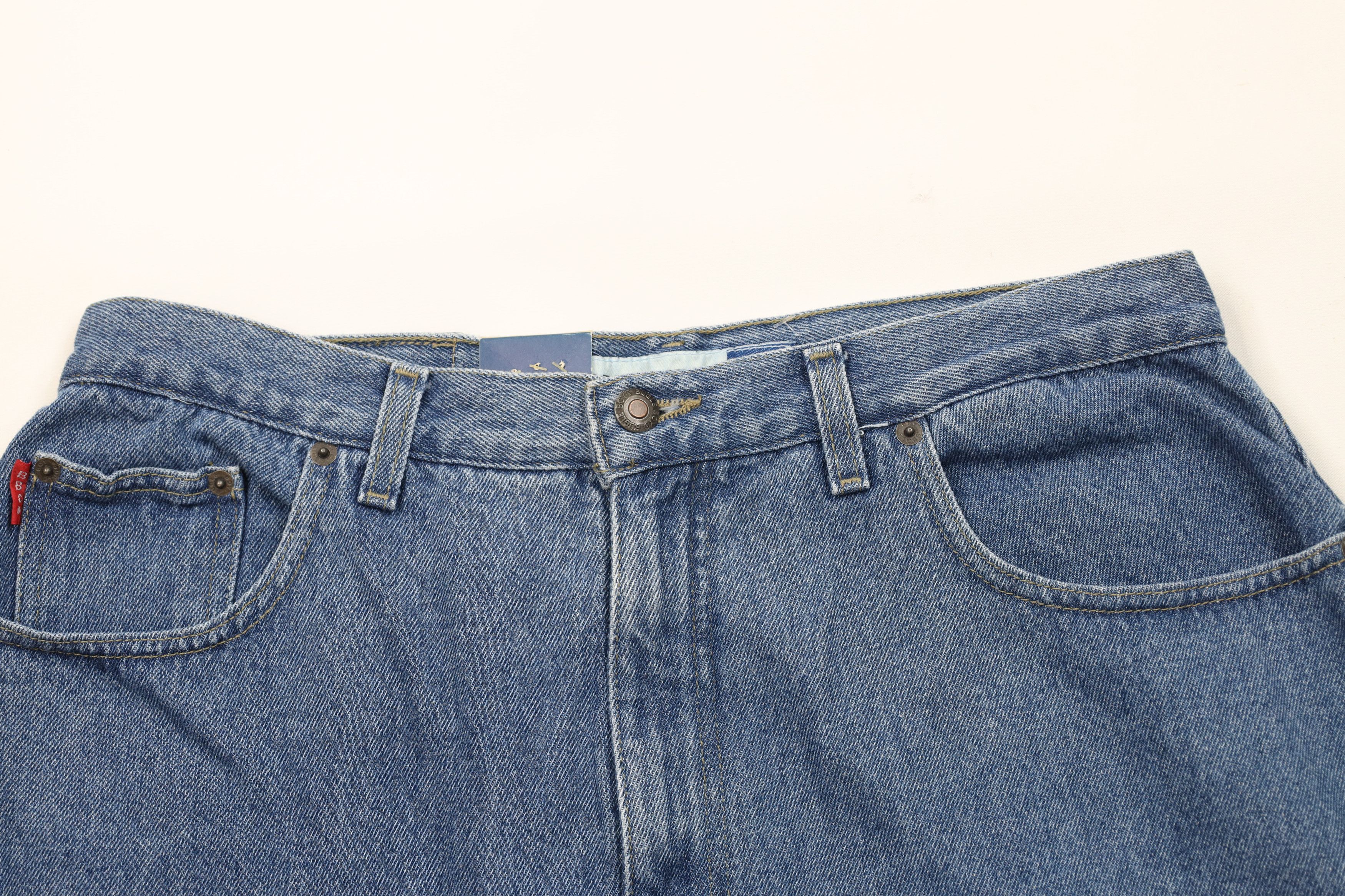 Vintage Deadstock Vintage 90s Streetwear Fit Denim Jean Shorts Jorts Size US 34 / EU 50 - 2 Thumbnail