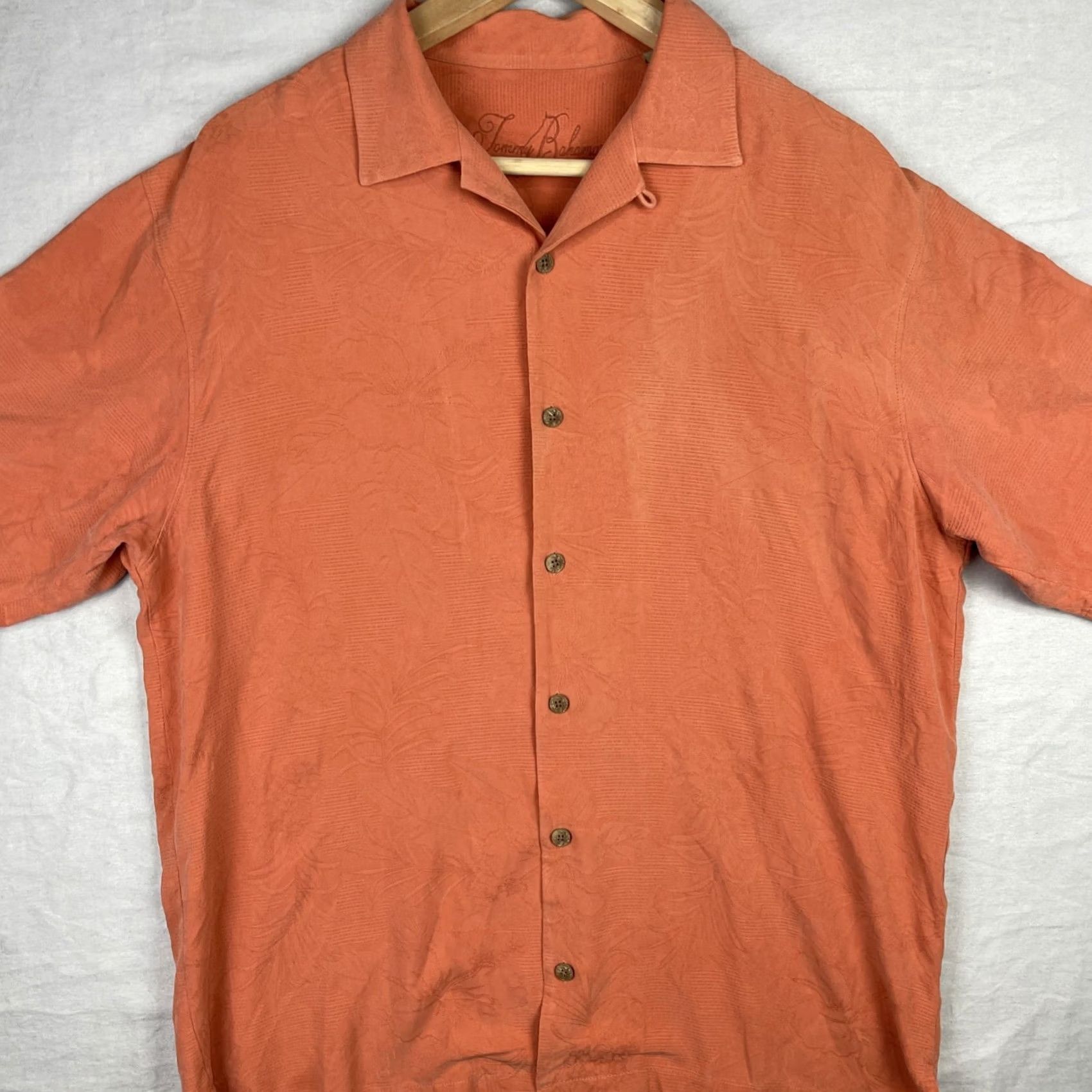Tommy Bahama Tommy Bahama Shirt Mens Small Orange Paradise in Every Puff Camp Beach Silk Shirt Size US S / EU 44-46 / 1 - 2 Thumbnail