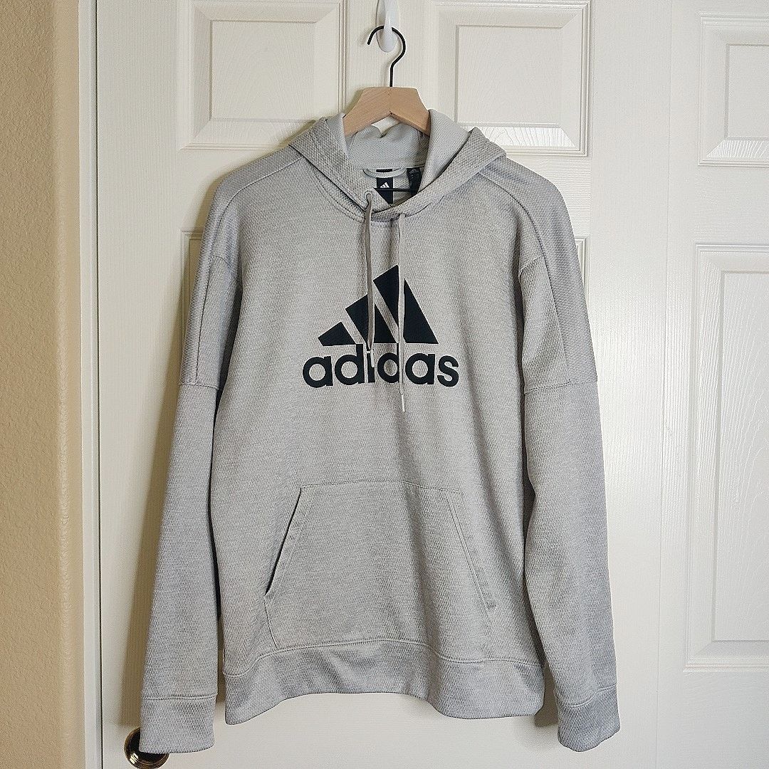 Adidas Men's Adidas pullover logo hoodie sz M Size US M / EU 48-50 / 2 - 1 Thumbnail