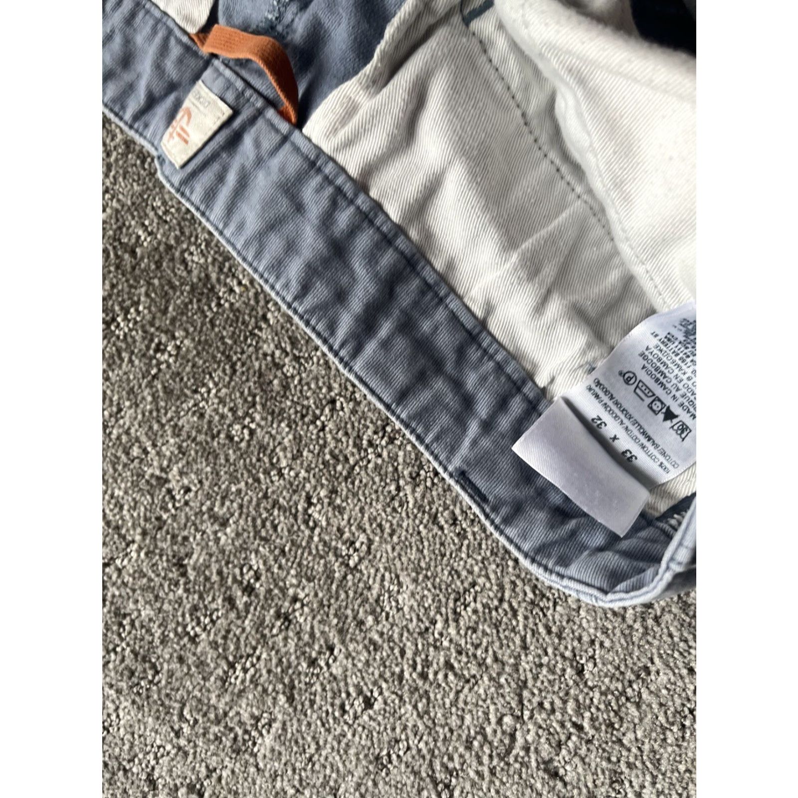 Dockers DOCKERS Classic Fit Chino Pants Mens Size 33x32 Gray Flat Front Regular Size US 33 - 7 Thumbnail