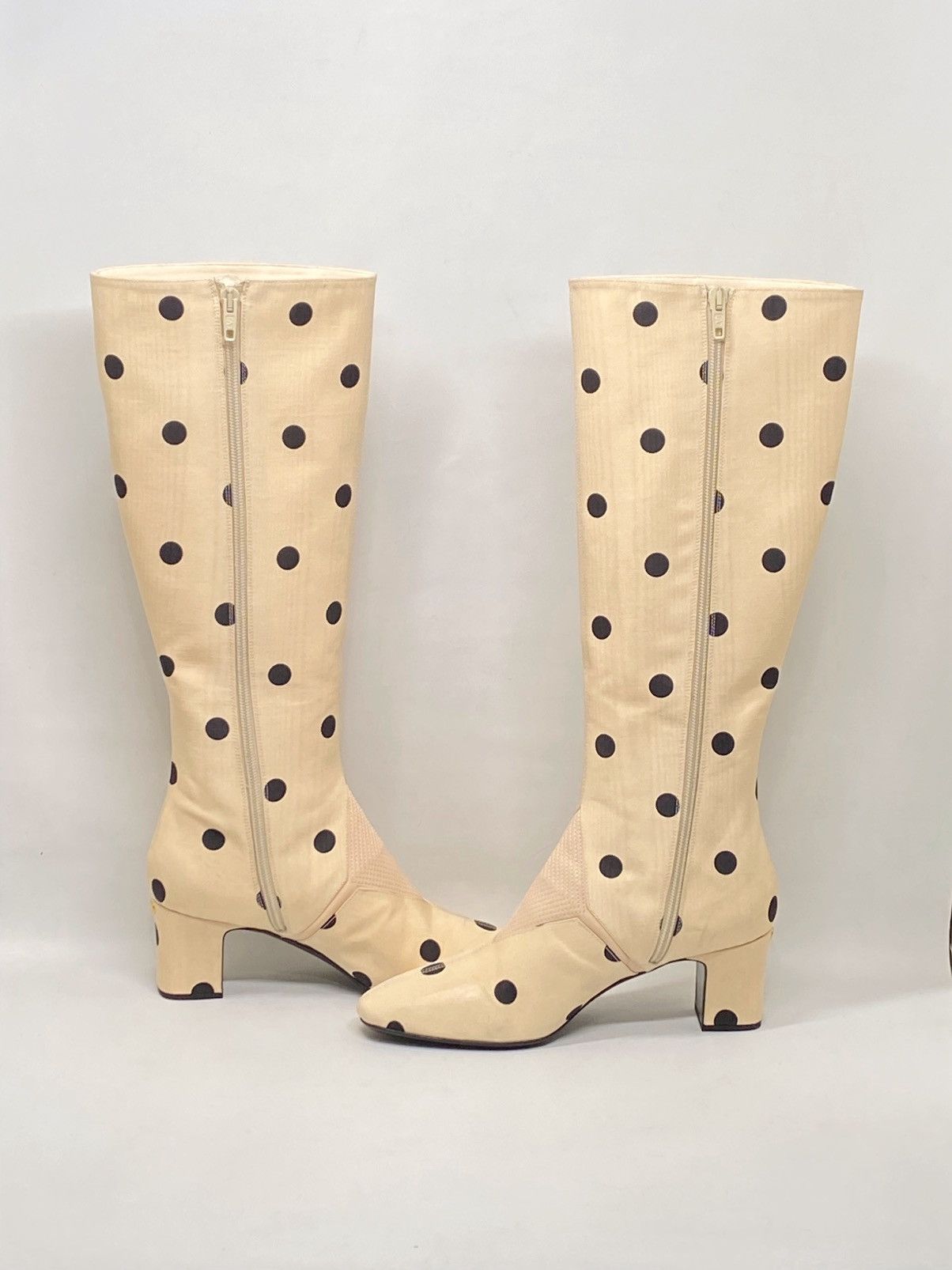 Valentino Valentino Garavani Equivoque Tall Polka Dot Boots size 37 Size US 7 / IT 37 - 6 Thumbnail