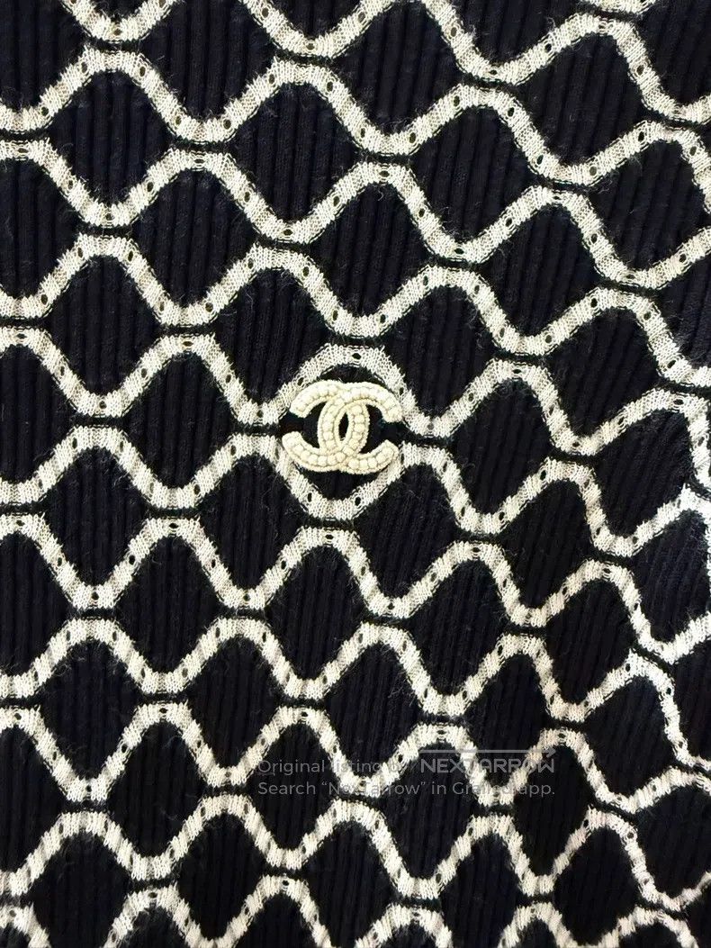 Chanel Chanel Black and white diamond knitted short sleeves Size XXS / US 00 / IT 34 - 4 Thumbnail