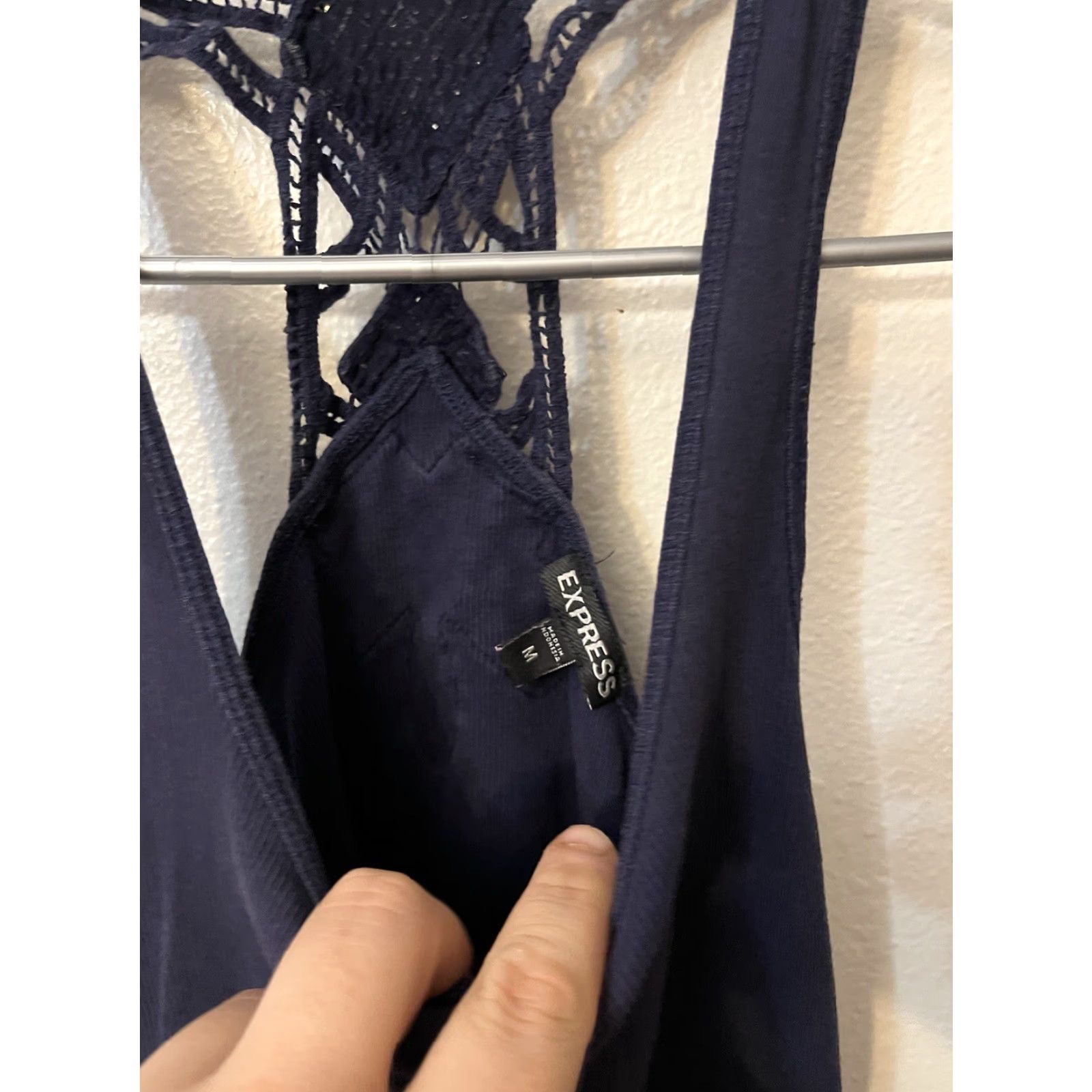 Express EXPRESS Women's Tank Top V Neck Flowy Lace Blue Size M Size M / US 6-8 / IT 42-44 - 3 Thumbnail