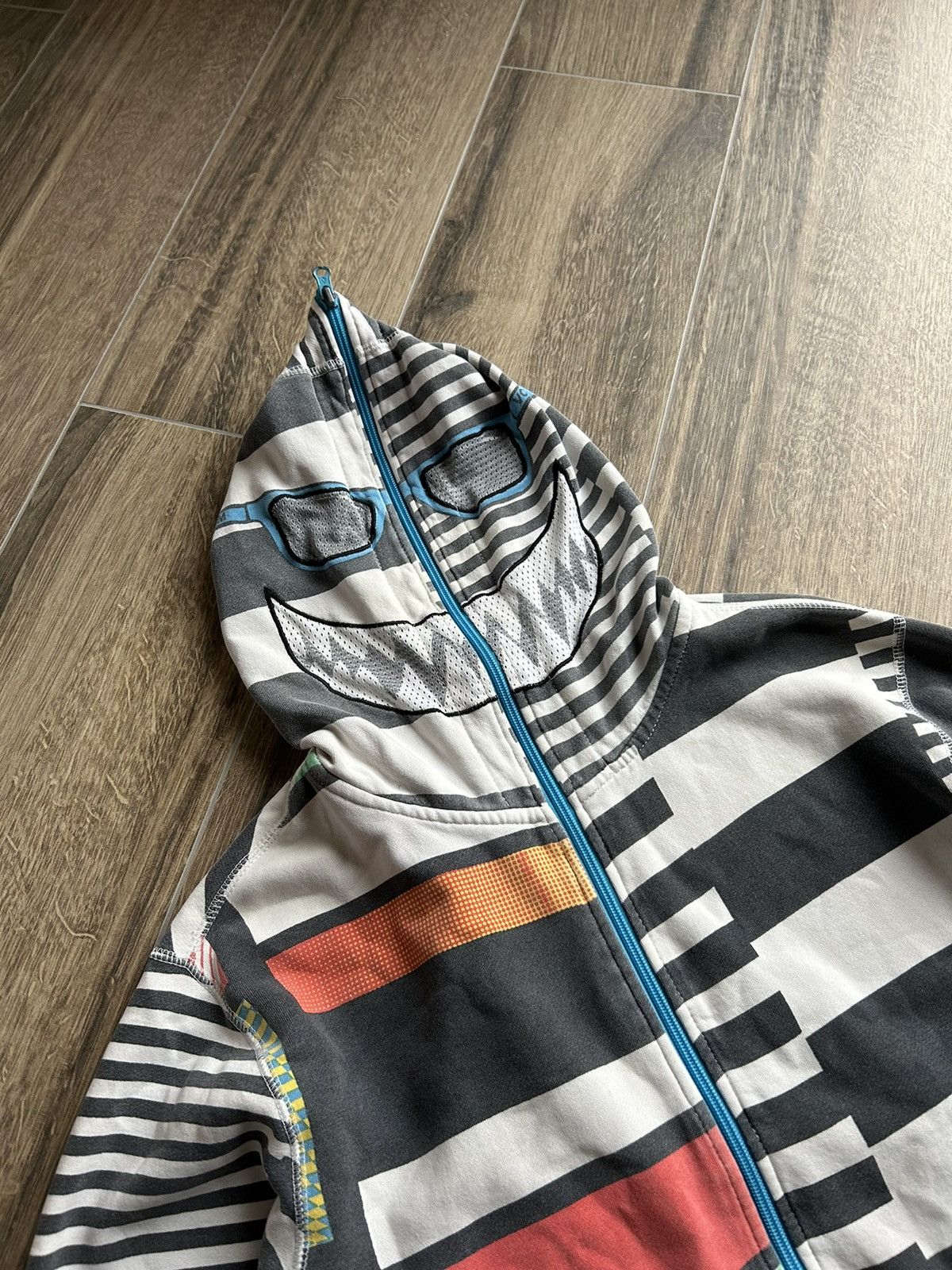 Vintage × Volcom Vintage Volcom full-zip hoodies crazy skate y2k Size US S / EU 44-46 / 1 - 2 Thumbnail
