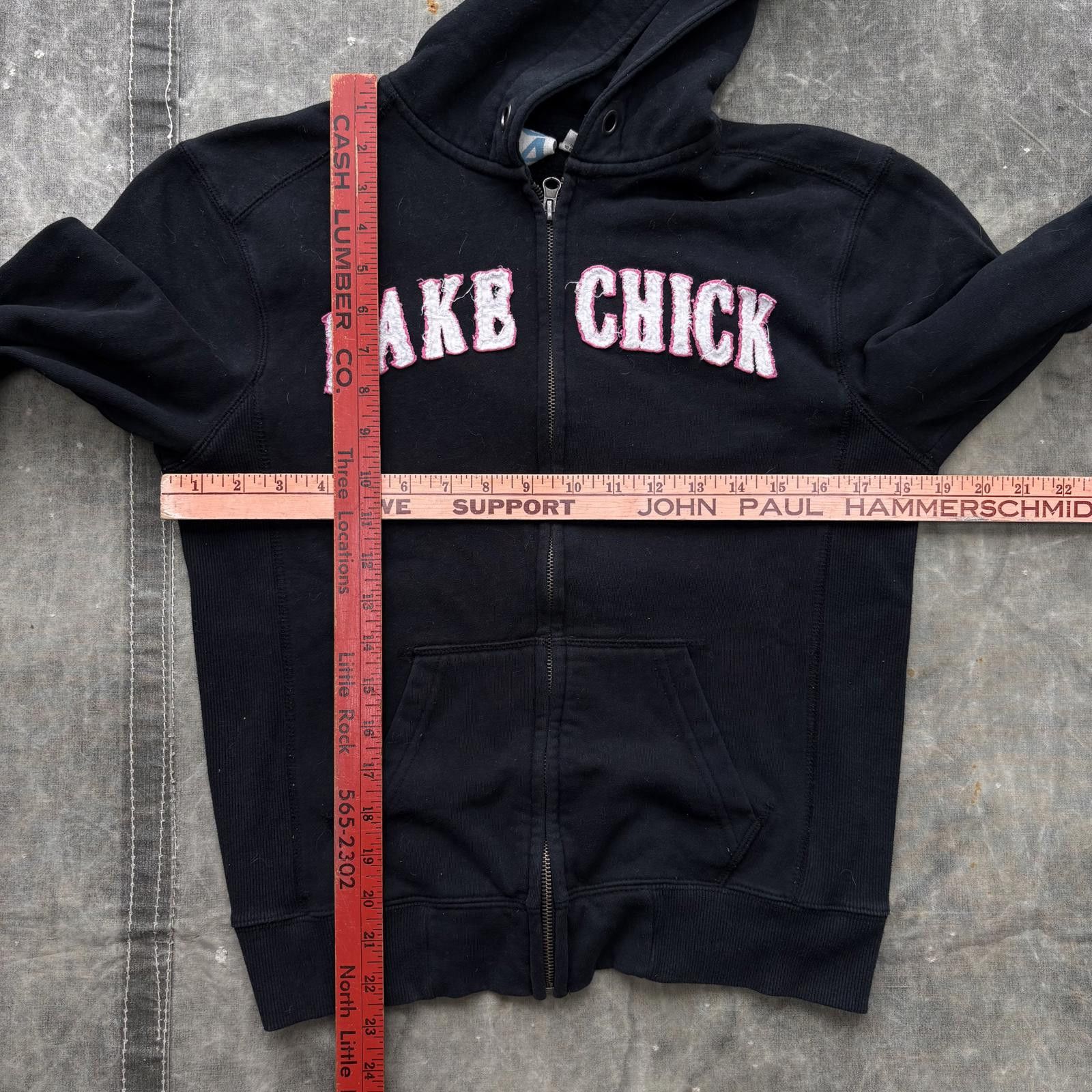 Vintage Vintage Y2K Lake Chick Grunge Embroidered Full Zip Hoodie Size S / US 4 / IT 40 - 4 Thumbnail