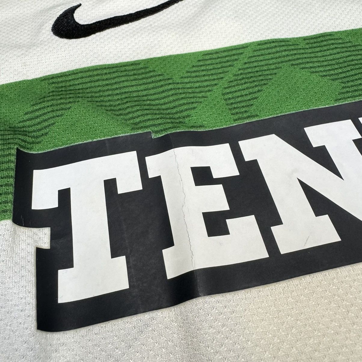 Nike Celtic 10/12 home shirt #11 Cha Size US L / EU 52-54 / 3 - 4 Thumbnail