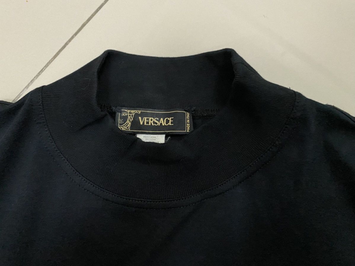 Versace Versace Turtleneck Longsleeve shirt Size US L / EU 52-54 / 3 - 5 Thumbnail