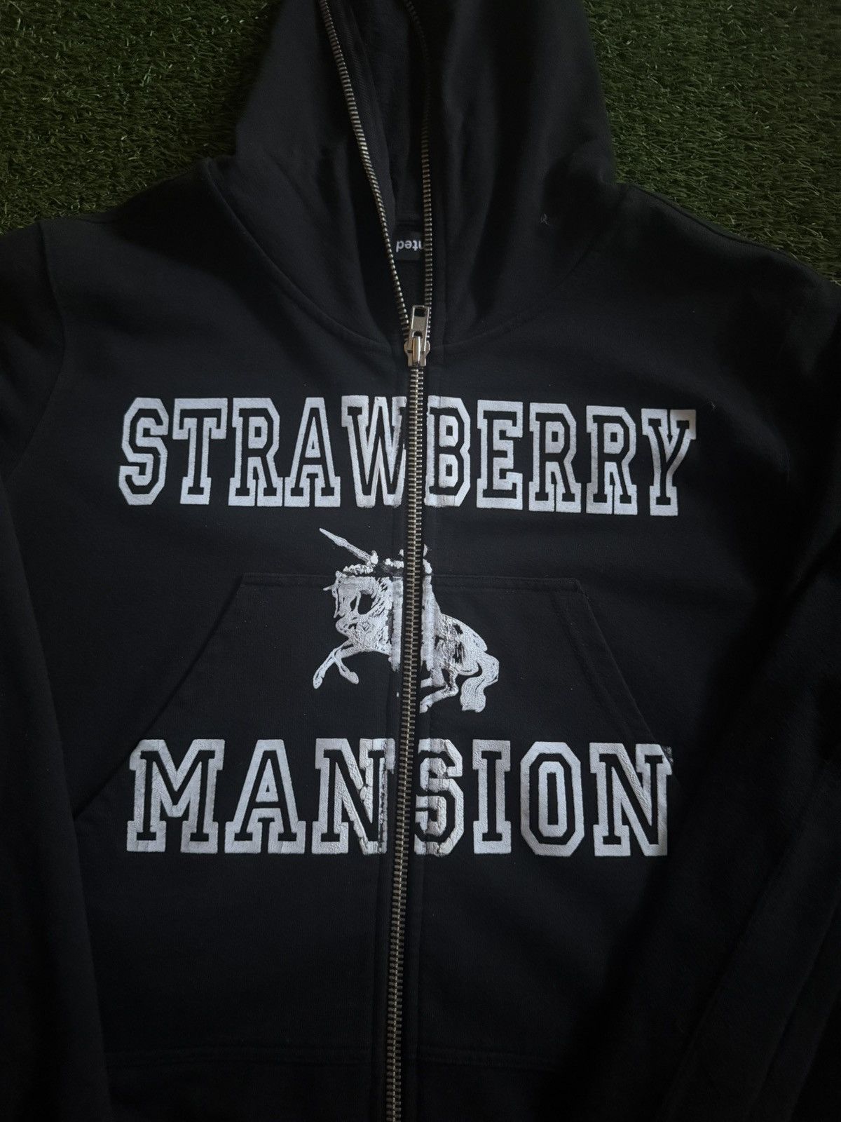 Unwanted Unwanted Strawberry Mansion Zip up Hoodie Size US XL / EU 56 / 4 - 2 Thumbnail