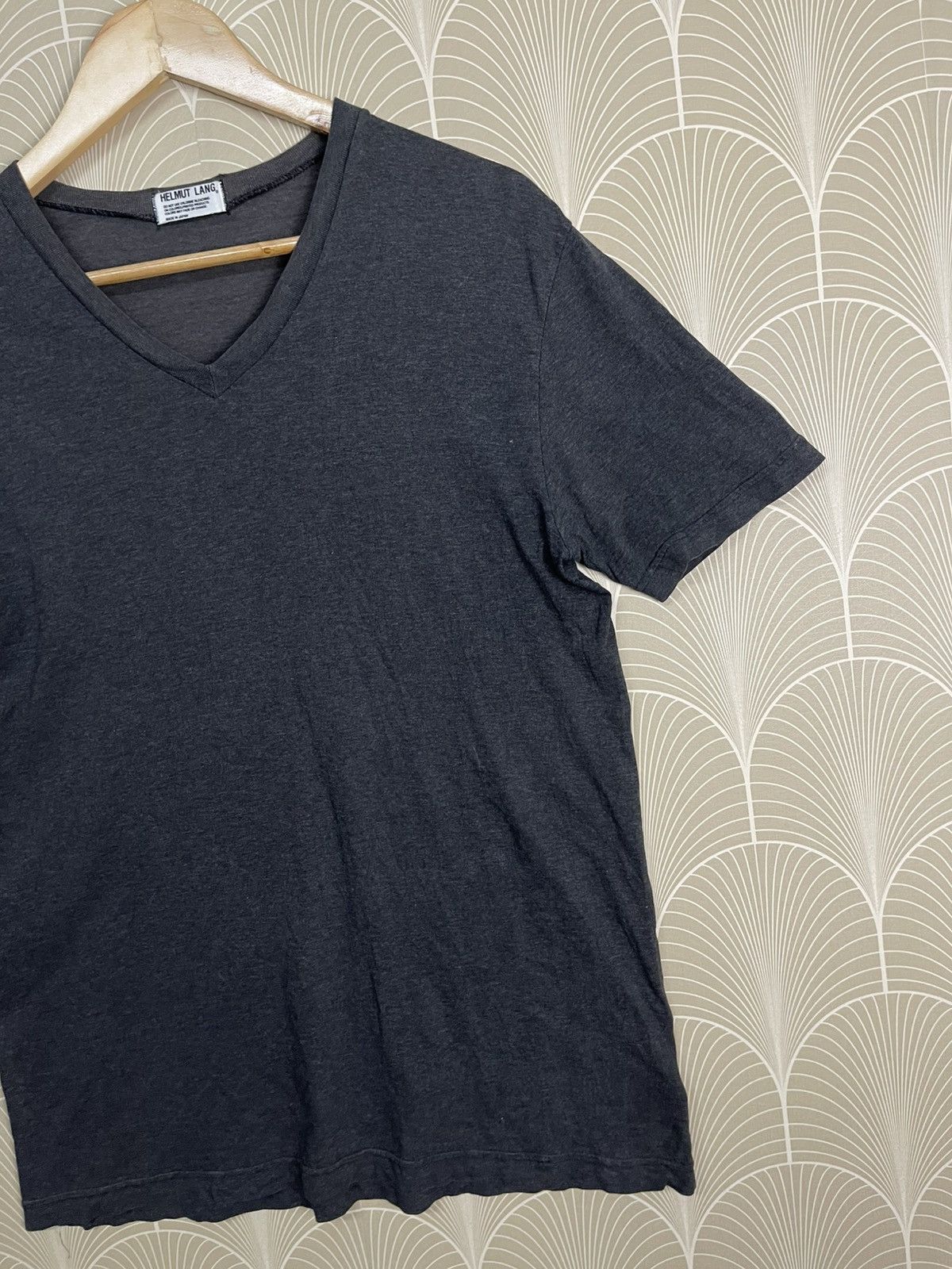 Helmut Lang × Japanese Brand × Vintage 90s HELMUT LANG PLAIN TEES V NECK FADED Size US M / EU 48-50 / 2 - 4 Thumbnail