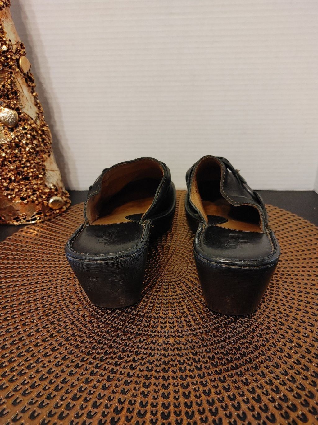 Born BORN Mules Size 8M Size US 8 / IT 38 - 4 Thumbnail