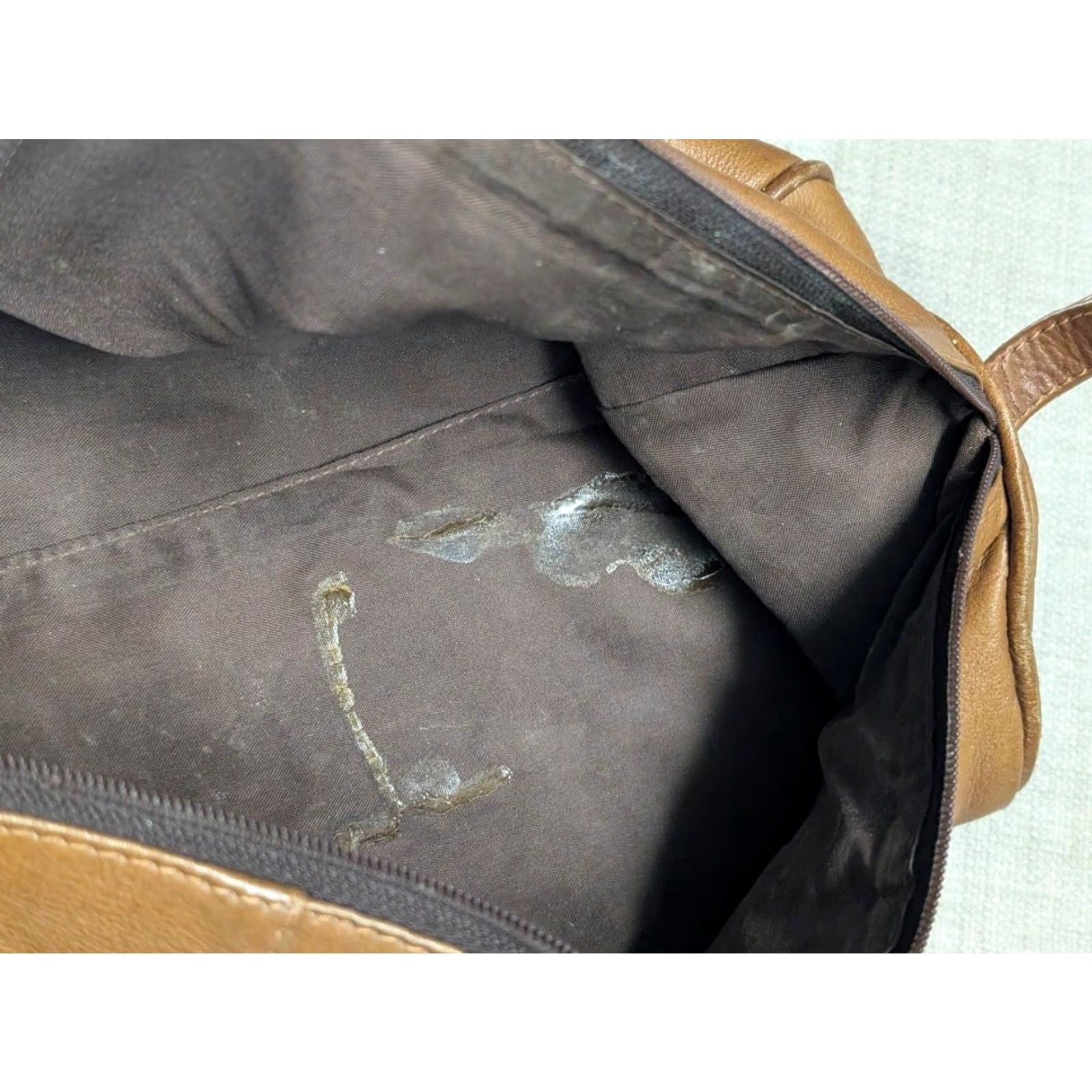 Vintage VINTAGE ARIZONA CUP leather TOILETRY BAG brown MEN Small Leather Tote 5" tall 12" across 7" wide Size ONE SIZE - 5 Thumbnail