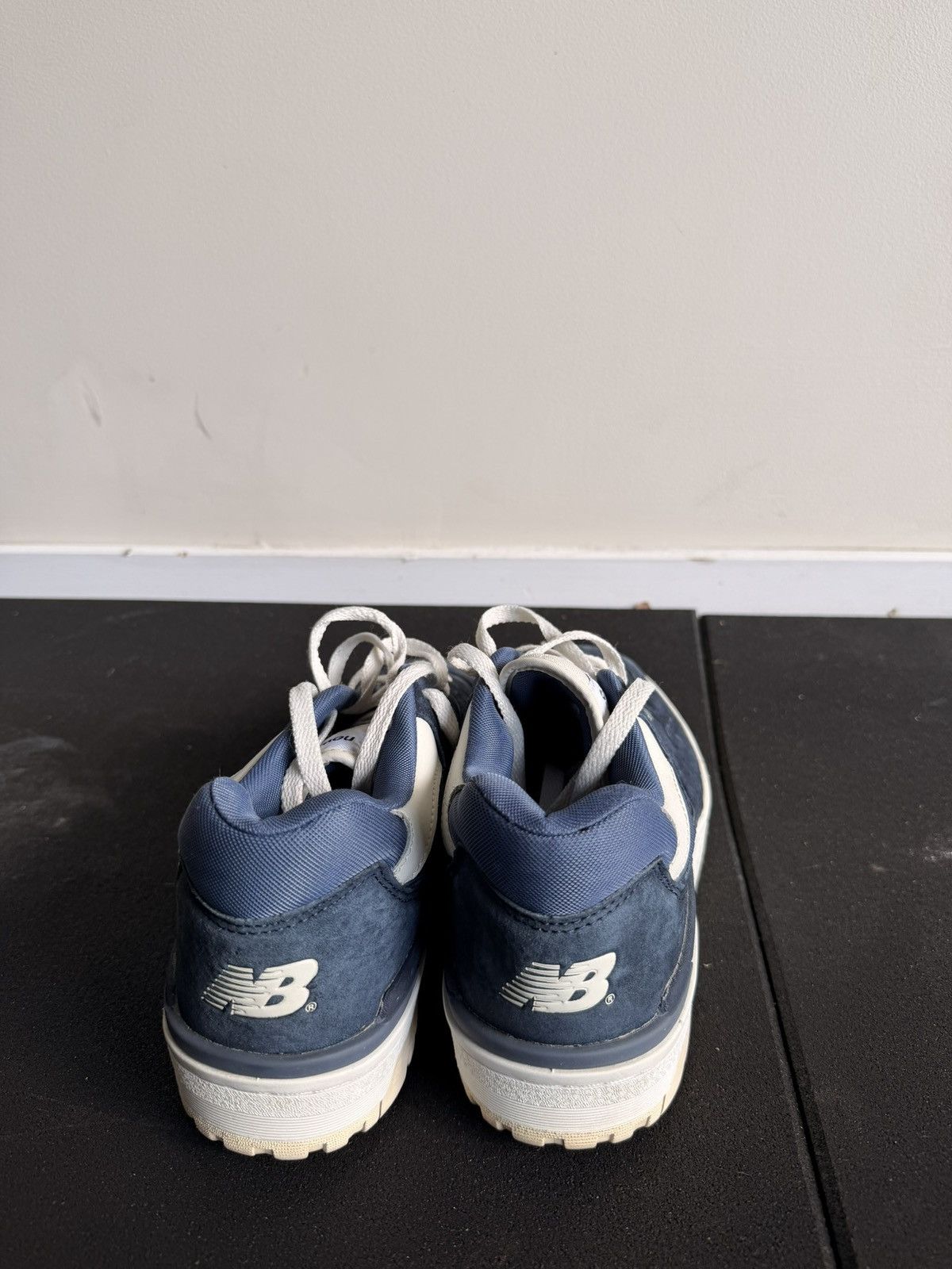 New Balance Men’s New Balance 550 Shoes Size US 11 / EU 44 - 2 Thumbnail