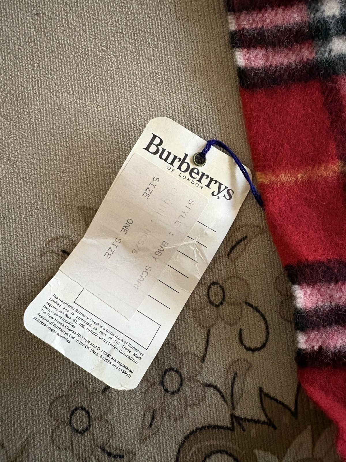 Burberry Vintage Burberry Scarf Size ONE SIZE - 3 Thumbnail