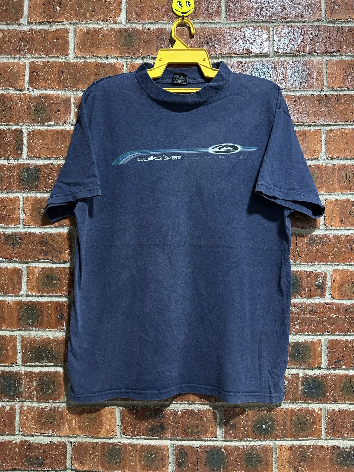Quiksilver Vintage Quiksilver Surfboard Faded Tee Size US L / EU 52-54 / 3 - 1 Thumbnail