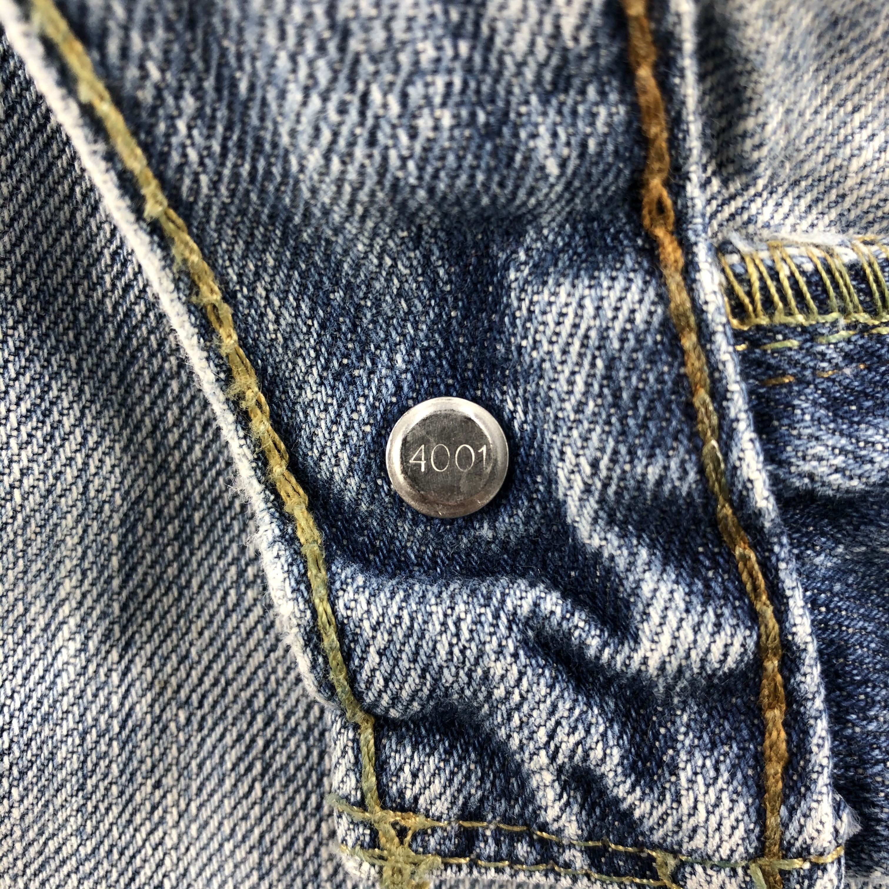 Levi's × Vintage Vintage Light Wash Levis 569 Jeans-JM723 Size US 36 / EU 52 - 9 Thumbnail