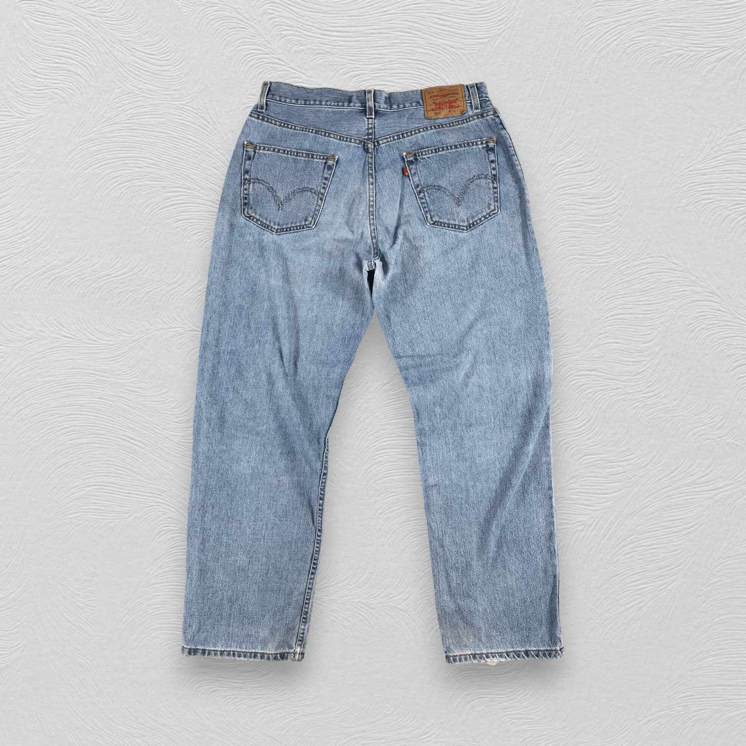 Levi's Vintage Levis 550 Jeans Relaxed Fit Denim KJ626 Size US 36 / EU 52 - 2 Thumbnail