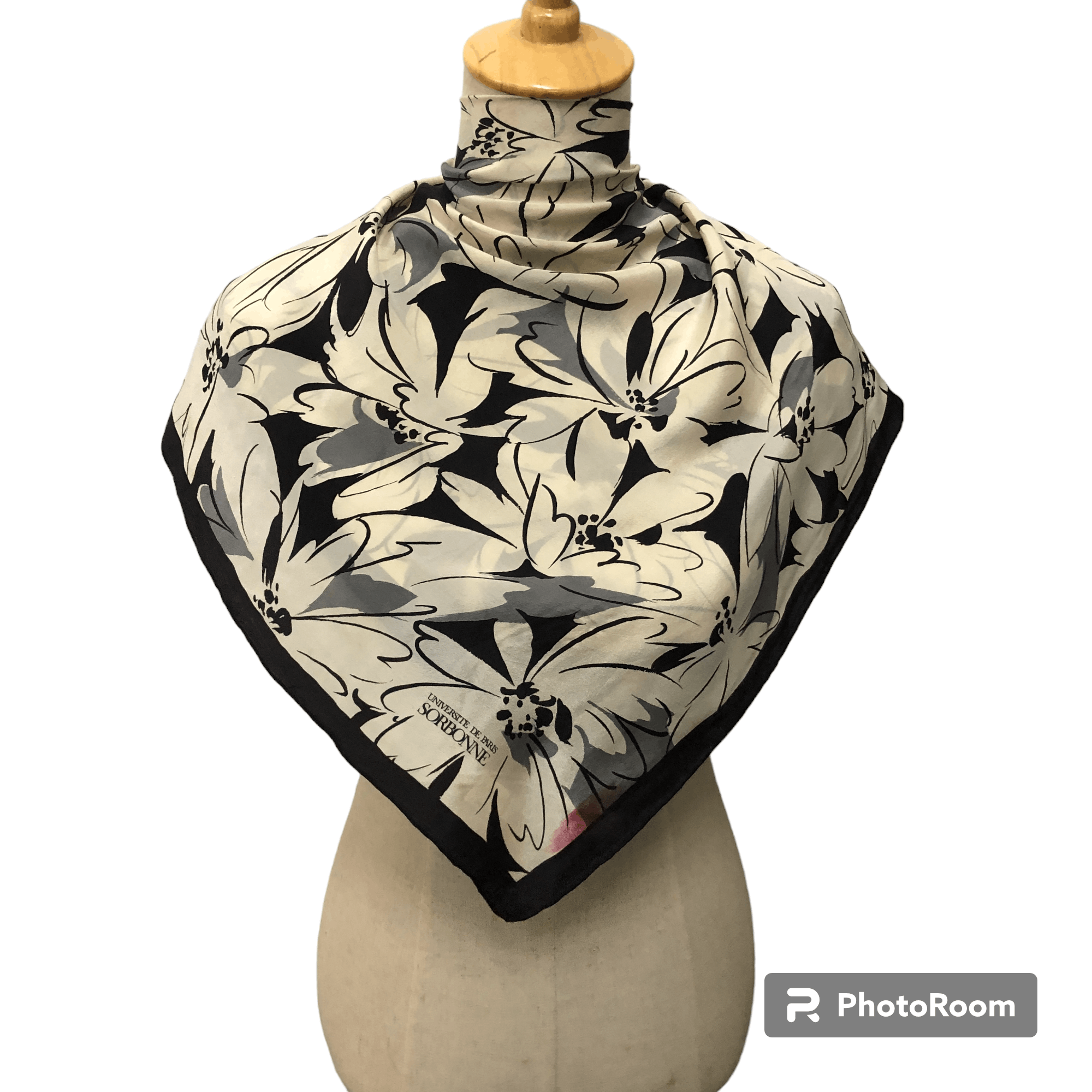 Vintage Sorbonne Floral Hand Rolled Silk Scarf M1034 Size ONE SIZE - 1 Thumbnail