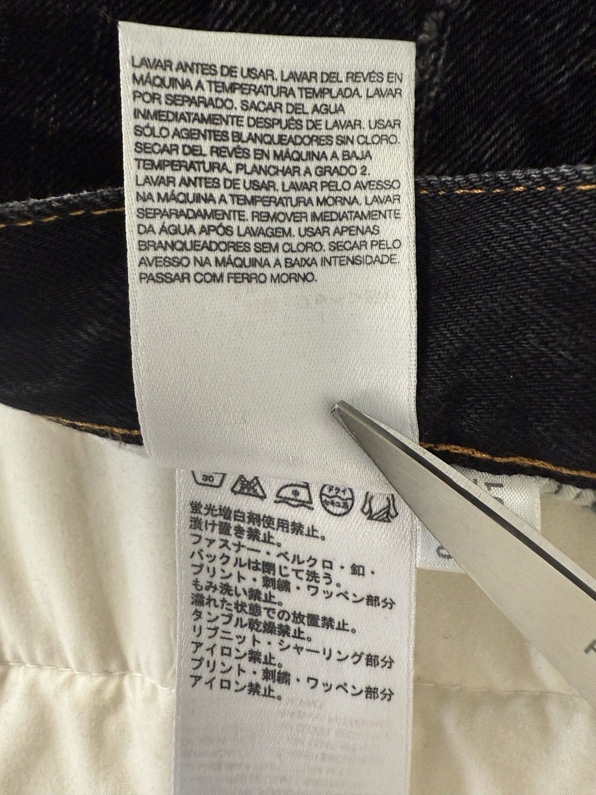 Y-3 Adidas Y-3 Black Jeans Made In Italy Size 29R 2006 RARE Size US 29 - 6 Thumbnail