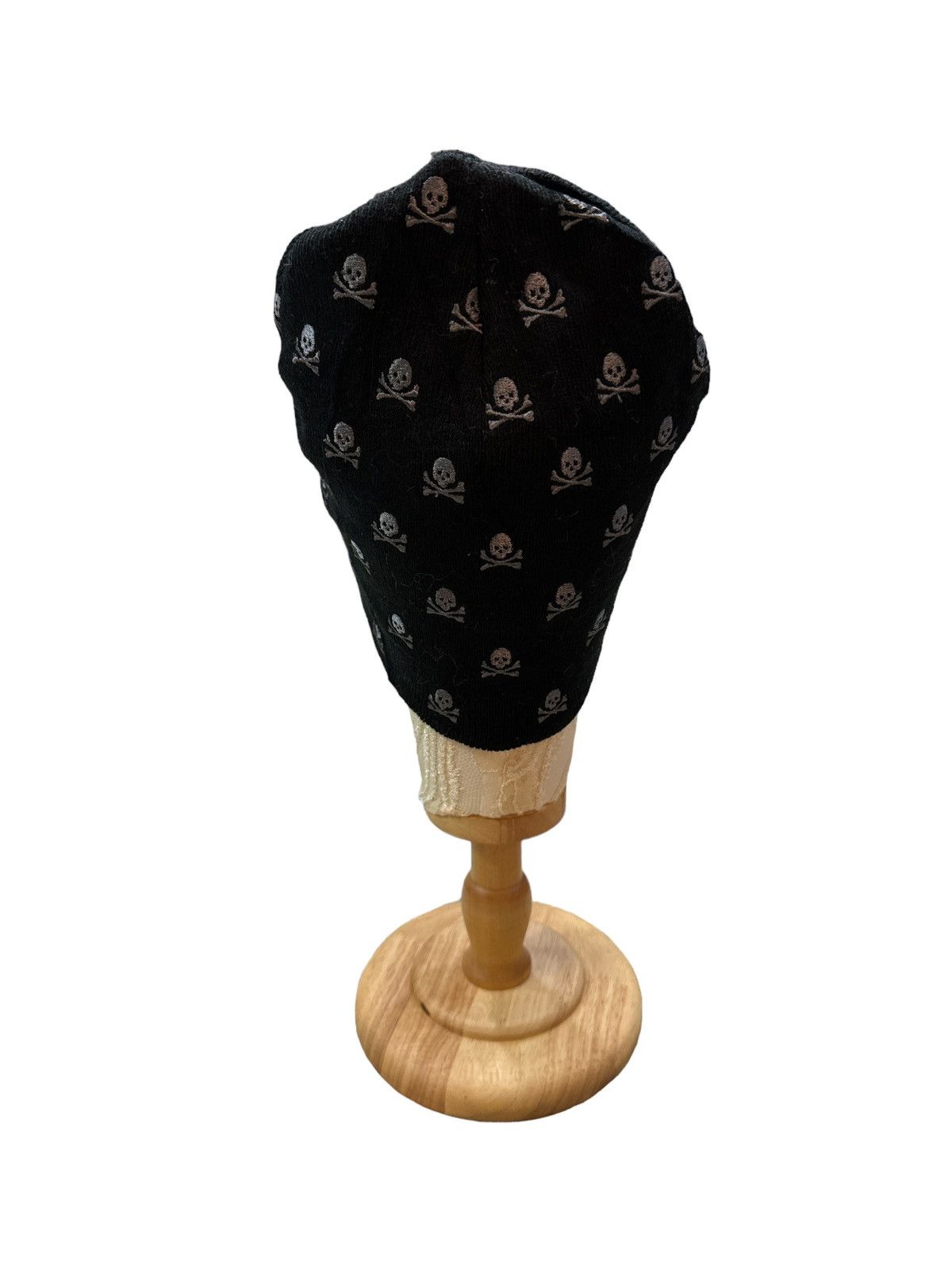 Vintage FULL SKULLS EMBROIDERED BEANIE HAT Size ONE SIZE - 4 Thumbnail